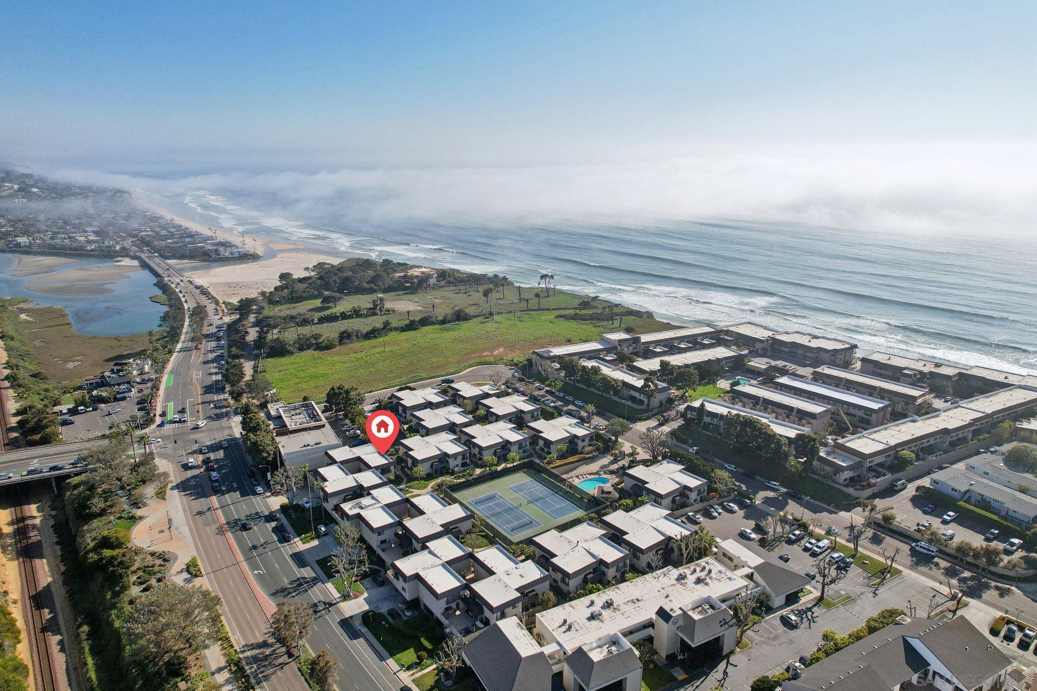 Detail Gallery Image 1 of 1 For 872 S Sierra Ave, Solana Beach,  CA 92075 - 2 Beds | 2/1 Baths