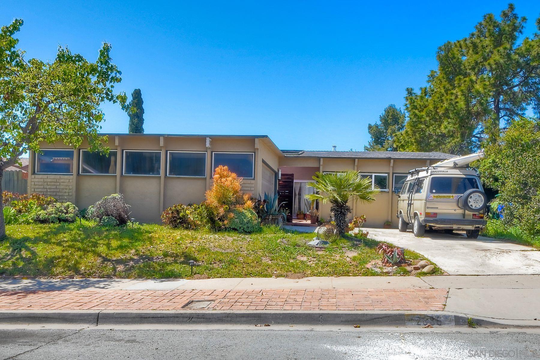 Detail Gallery Image 1 of 1 For 2336  Ron Way, San Diego,  CA 92123 - 3 Beds | 2 Baths