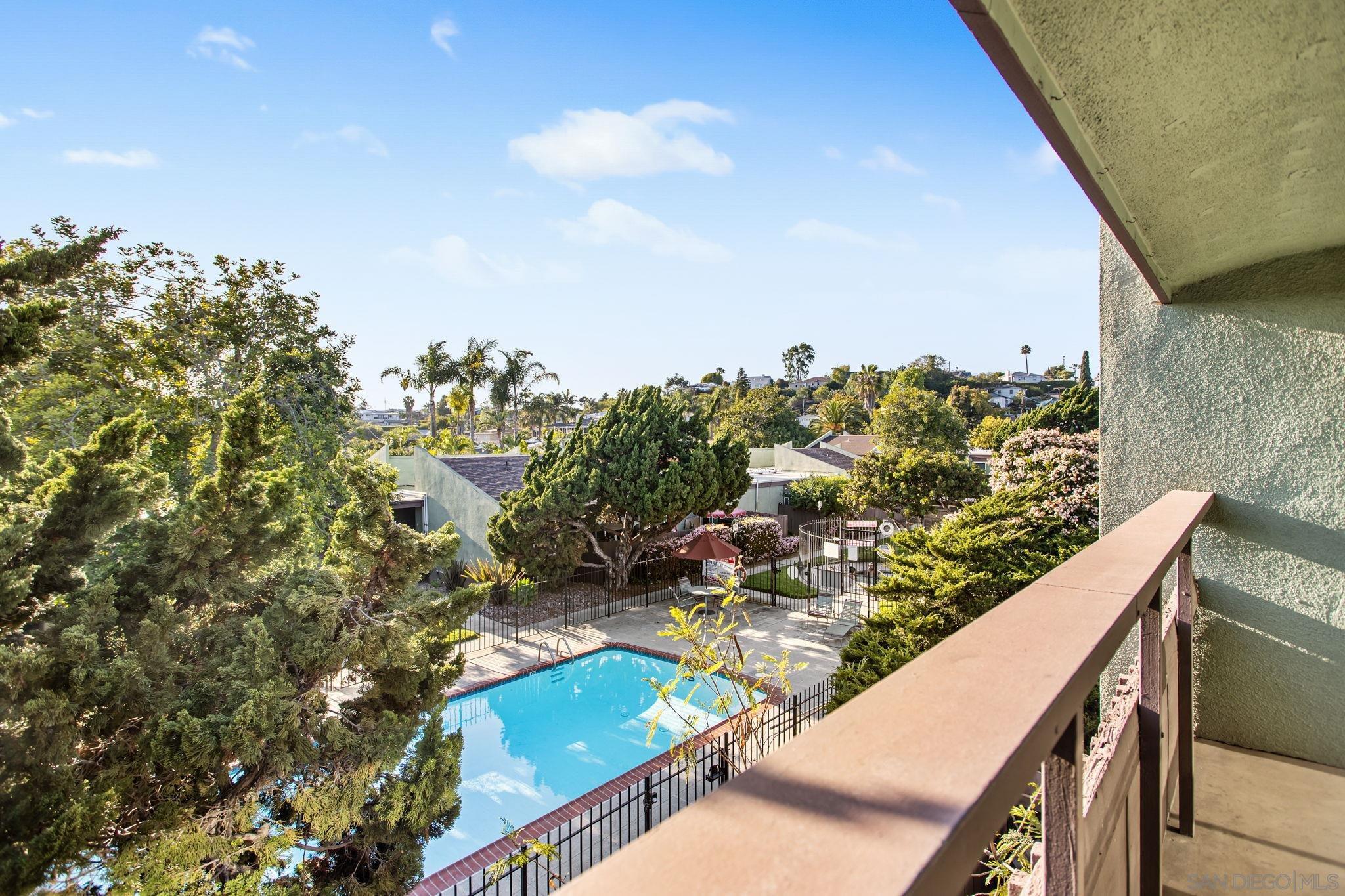 Detail Gallery Image 1 of 1 For 4512  Parks Ave  #9,  La Mesa,  CA 91942 - 1 Beds | 1 Baths