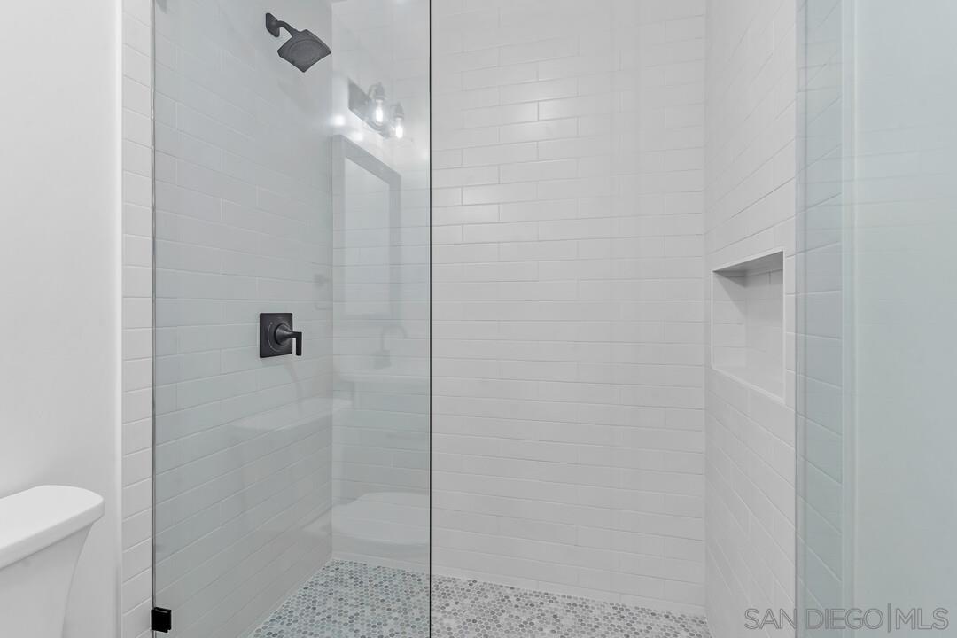 Detail Gallery Image 9 of 57 For 4922  Muir Ave, San Diego,  CA 92107 - – Beds | – Baths