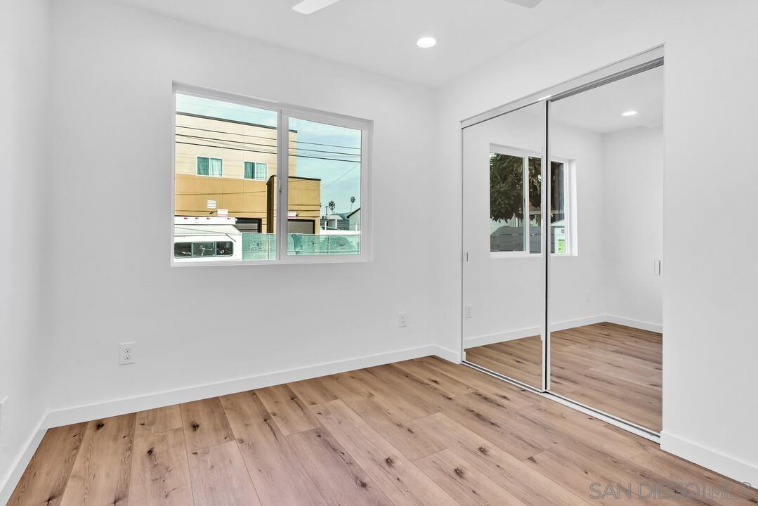 Detail Gallery Image 24 of 57 For 4922  Muir Ave, San Diego,  CA 92107 - – Beds | – Baths