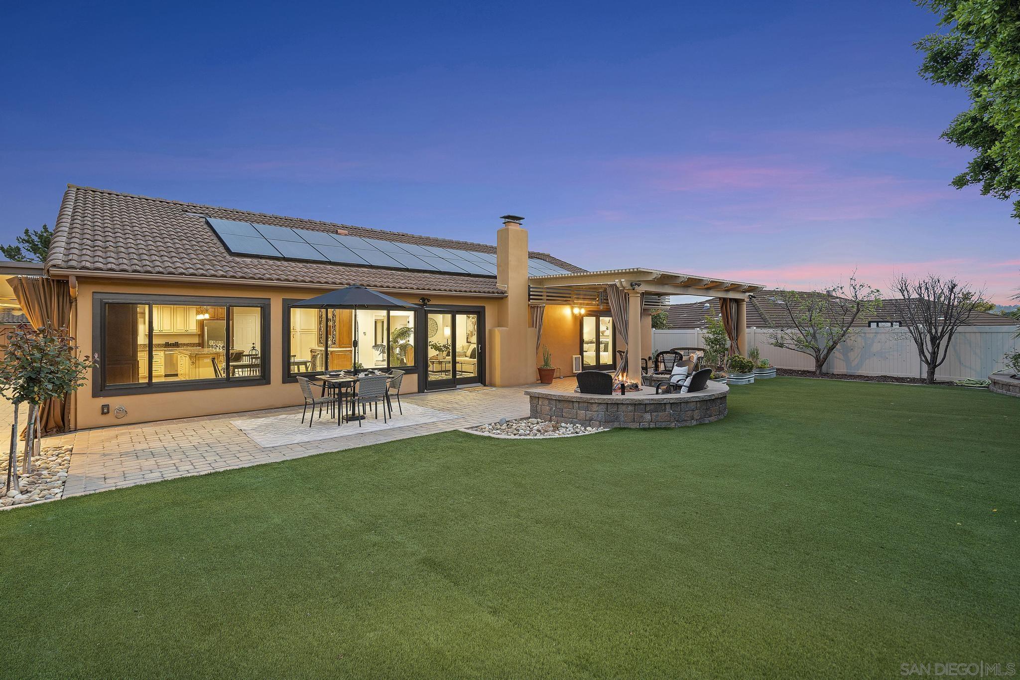 Detail Gallery Image 1 of 1 For 17362  Campillo Dr, San Diego,  CA 92128 - 3 Beds | 2 Baths