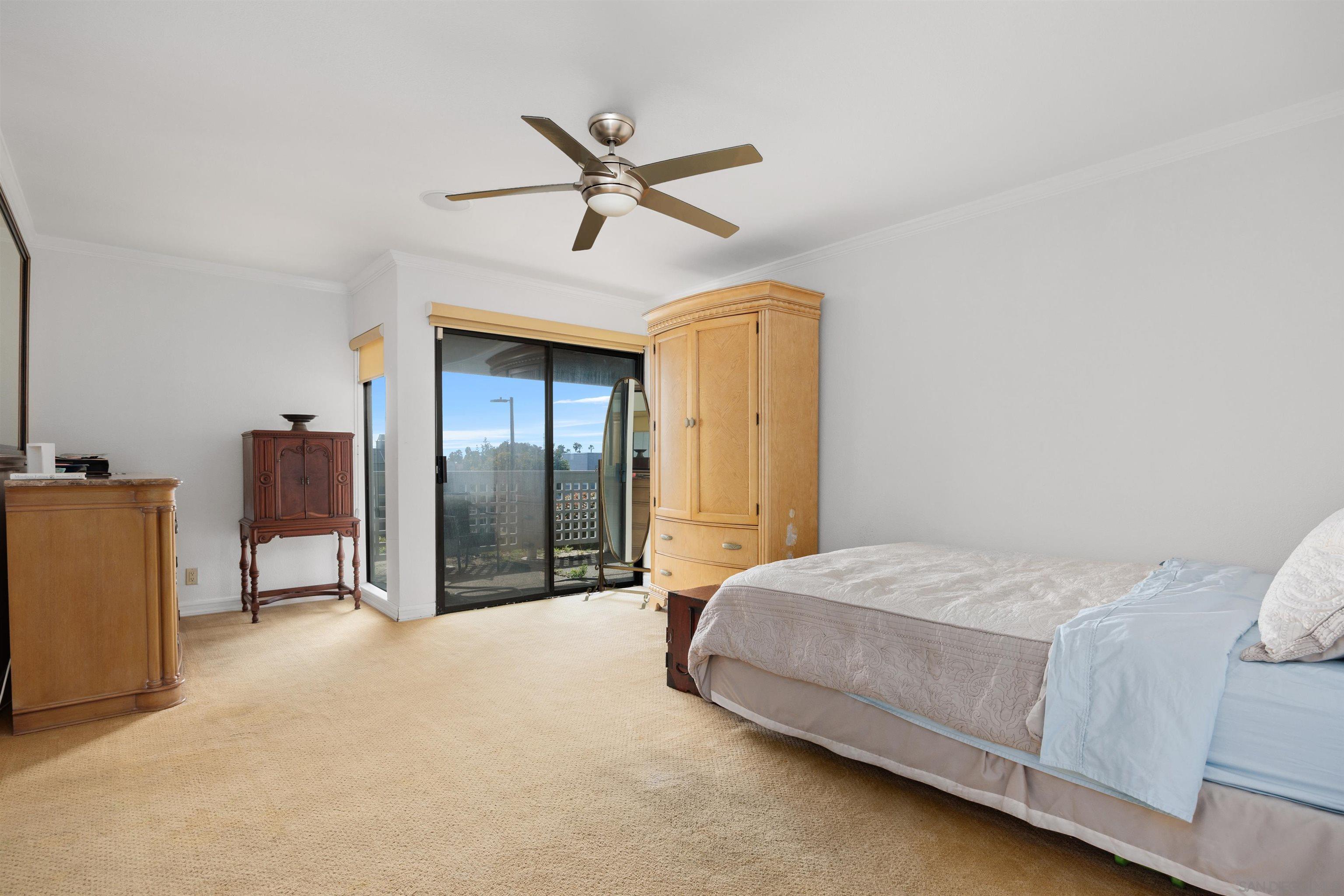 Detail Gallery Image 9 of 12 For 1046  America Way, Del Mar,  CA 92014 - 3 Beds | 2/1 Baths