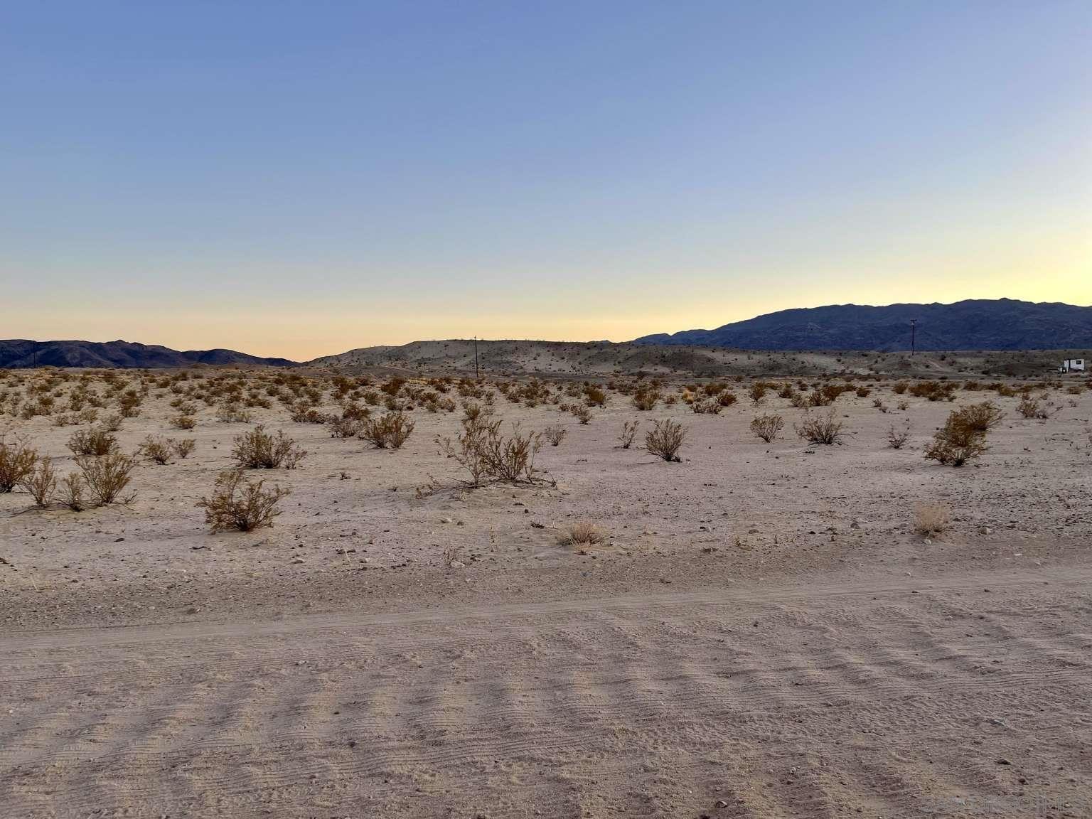 Detail Gallery Image 17 of 25 For , Twentynine Palms,  CA 92277 - – Beds | – Baths