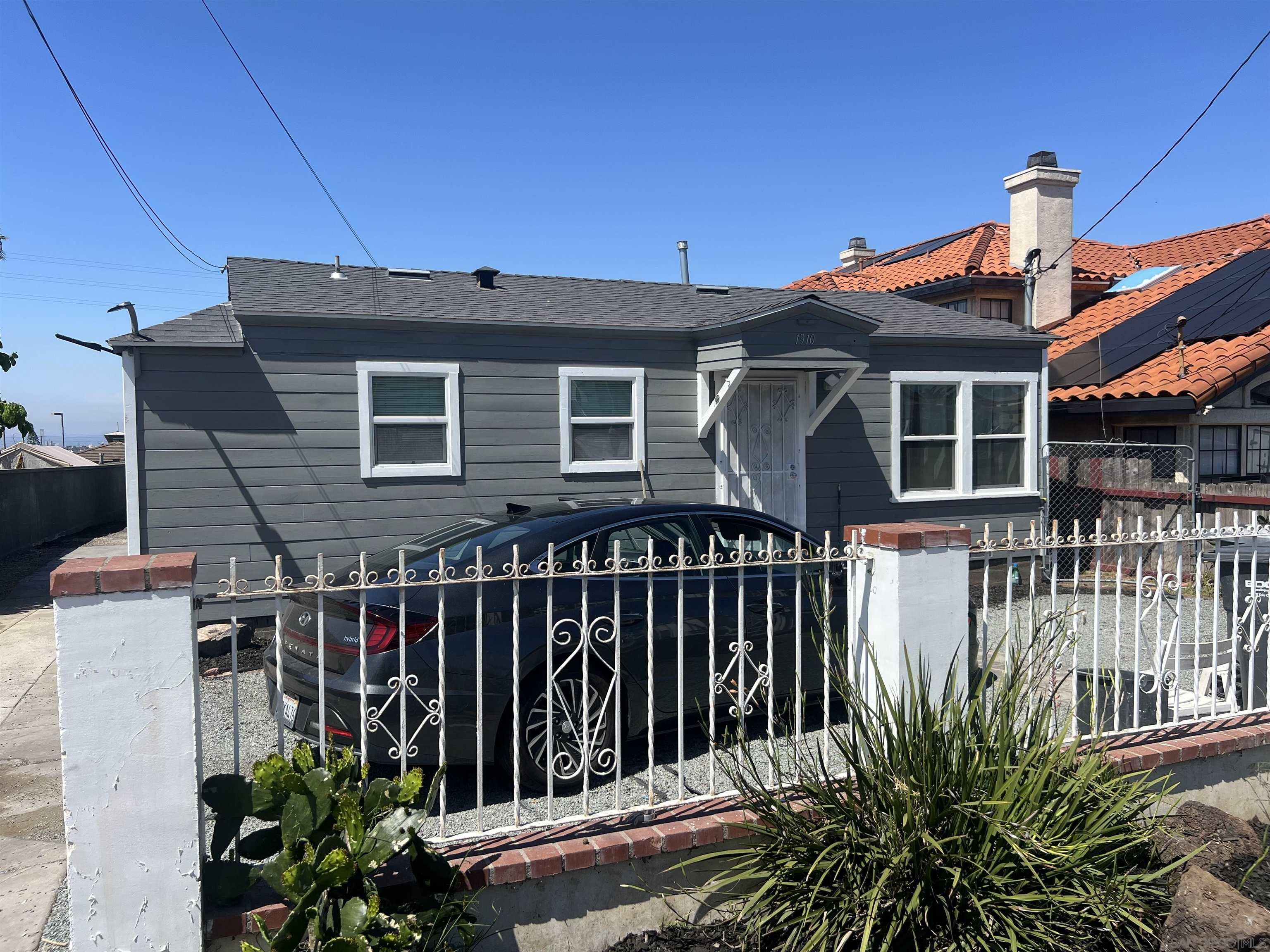 Detail Gallery Image 1 of 7 For 1910 1912  I Ave, National City,  CA 91950 - – Beds | – Baths