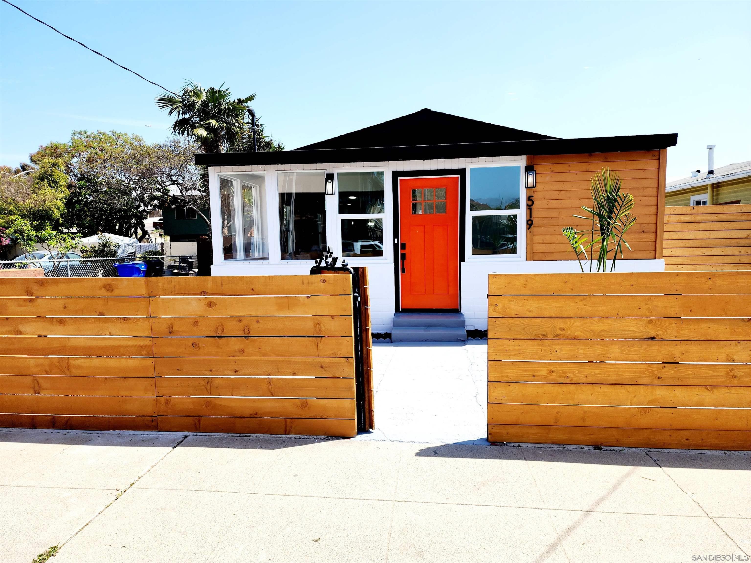 Detail Gallery Image 1 of 1 For 519 S 33rd St, San Diego,  CA 92113 - 3 Beds | 2 Baths