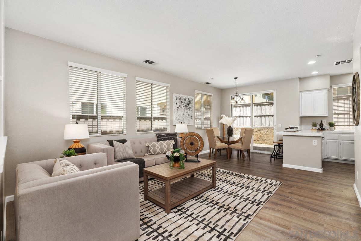 Detail Gallery Image 1 of 1 For 25190  Crest Haven St  #3,  Murrieta,  CA 92562 - 2 Beds | 2/1 Baths
