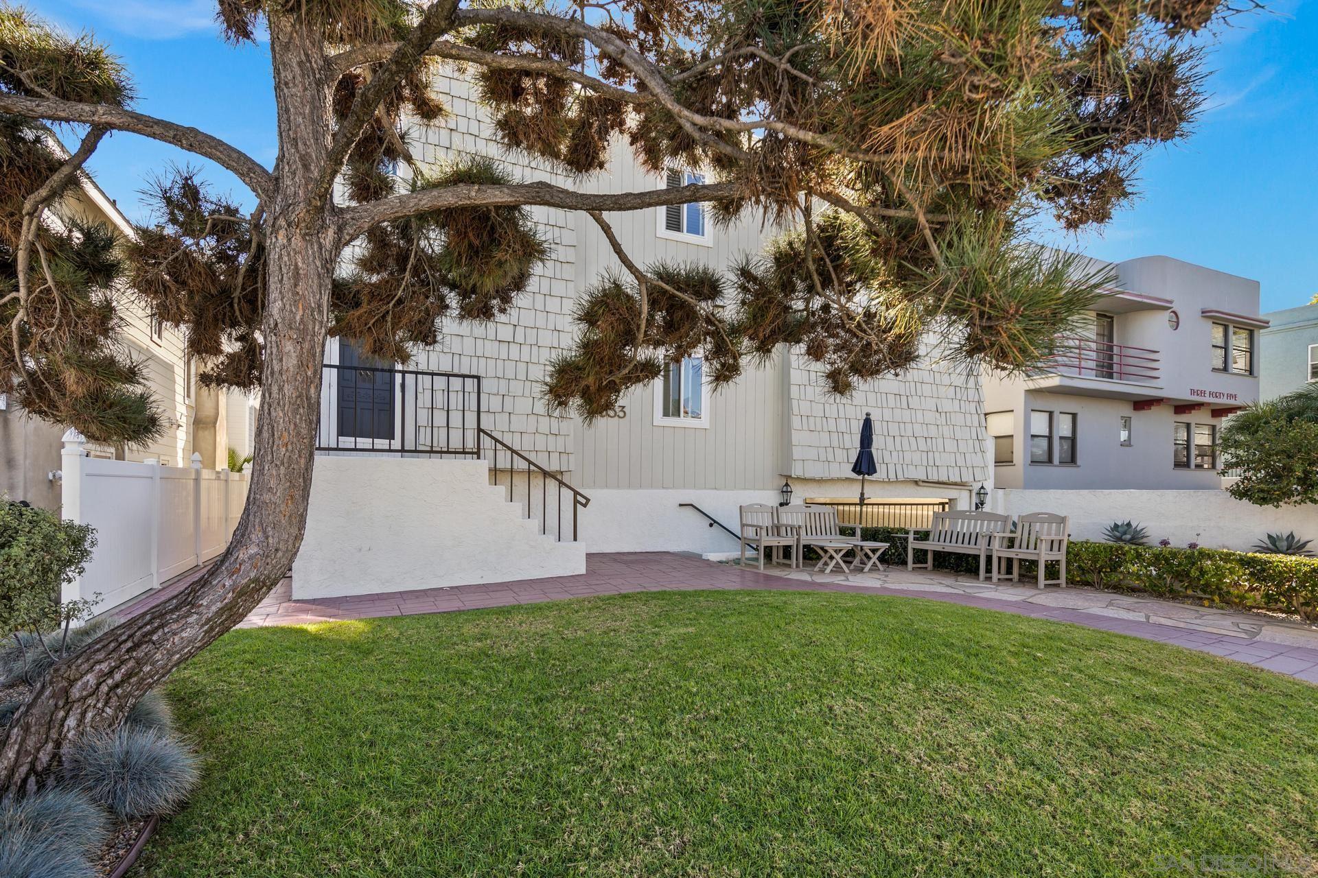 Detail Gallery Image 1 of 1 For 333  D Avenue  # 3,  Coronado,  CA 92118 - 2 Beds | 2/1 Baths