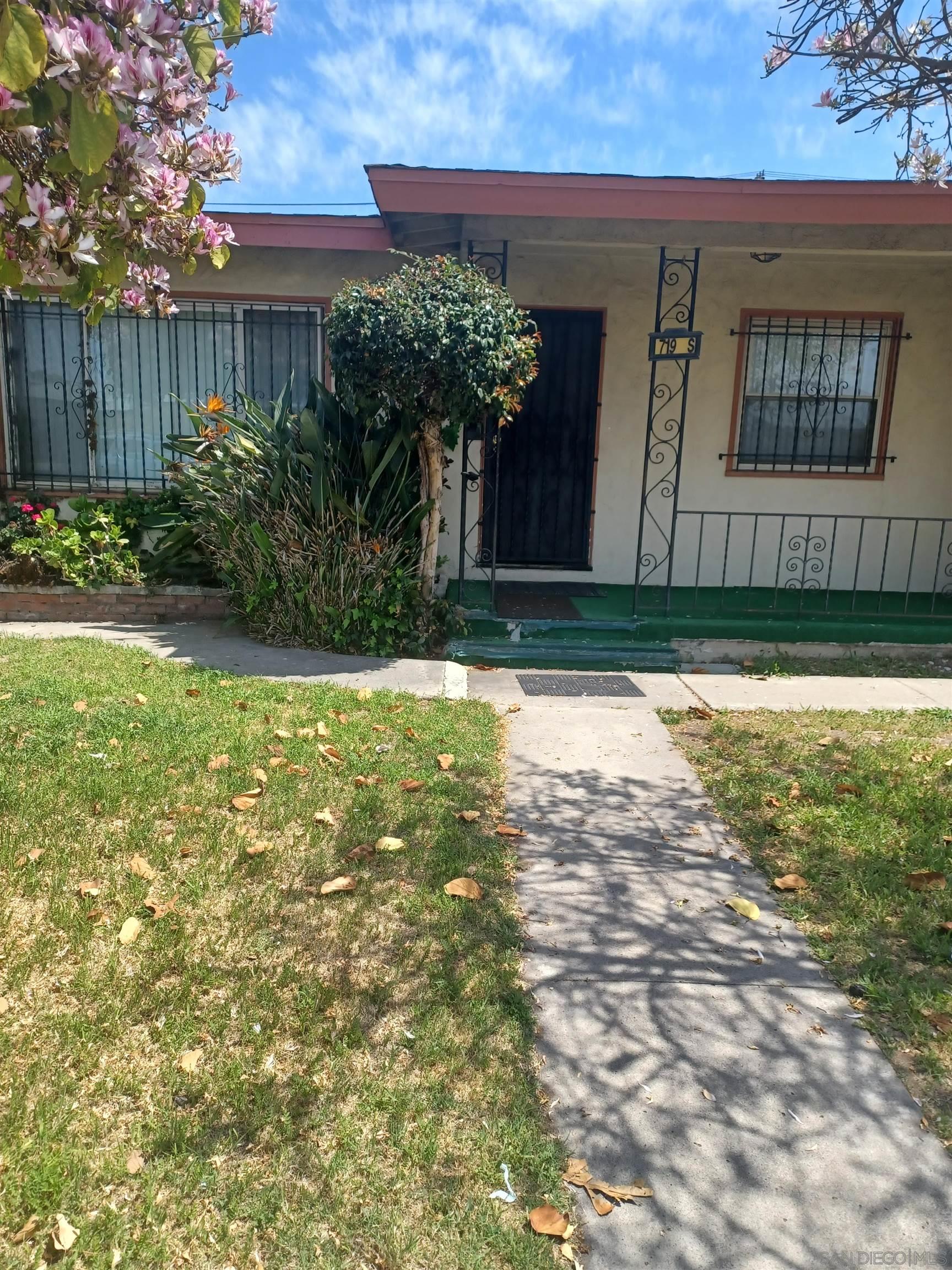 Detail Gallery Image 1 of 1 For 45th Street, San Diego,  CA 92113 - 3 Beds | 2 Baths