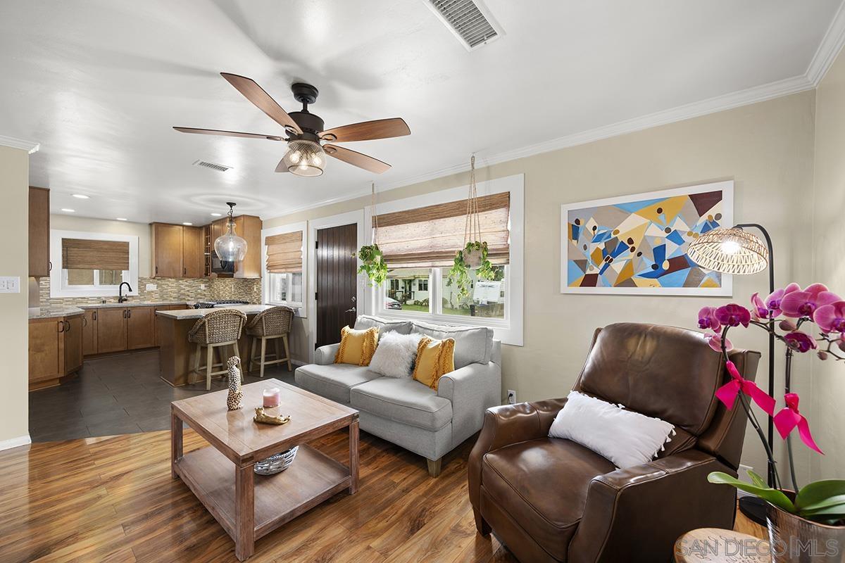 Detail Gallery Image 1 of 1 For 1933  Drescher St, San Diego,  CA 92111 - 2 Beds | 1 Baths