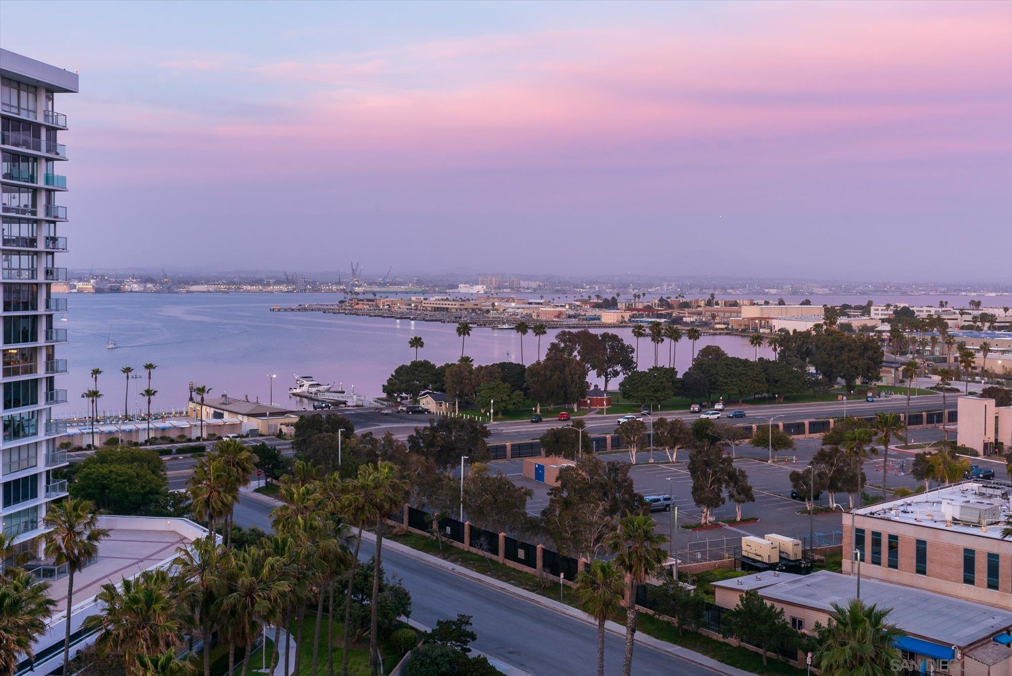 Detail Gallery Image 19 of 45 For 1830  Avenida Del Mundo  #1101,  Coronado,  CA 92118 - 2 Beds | 2 Baths