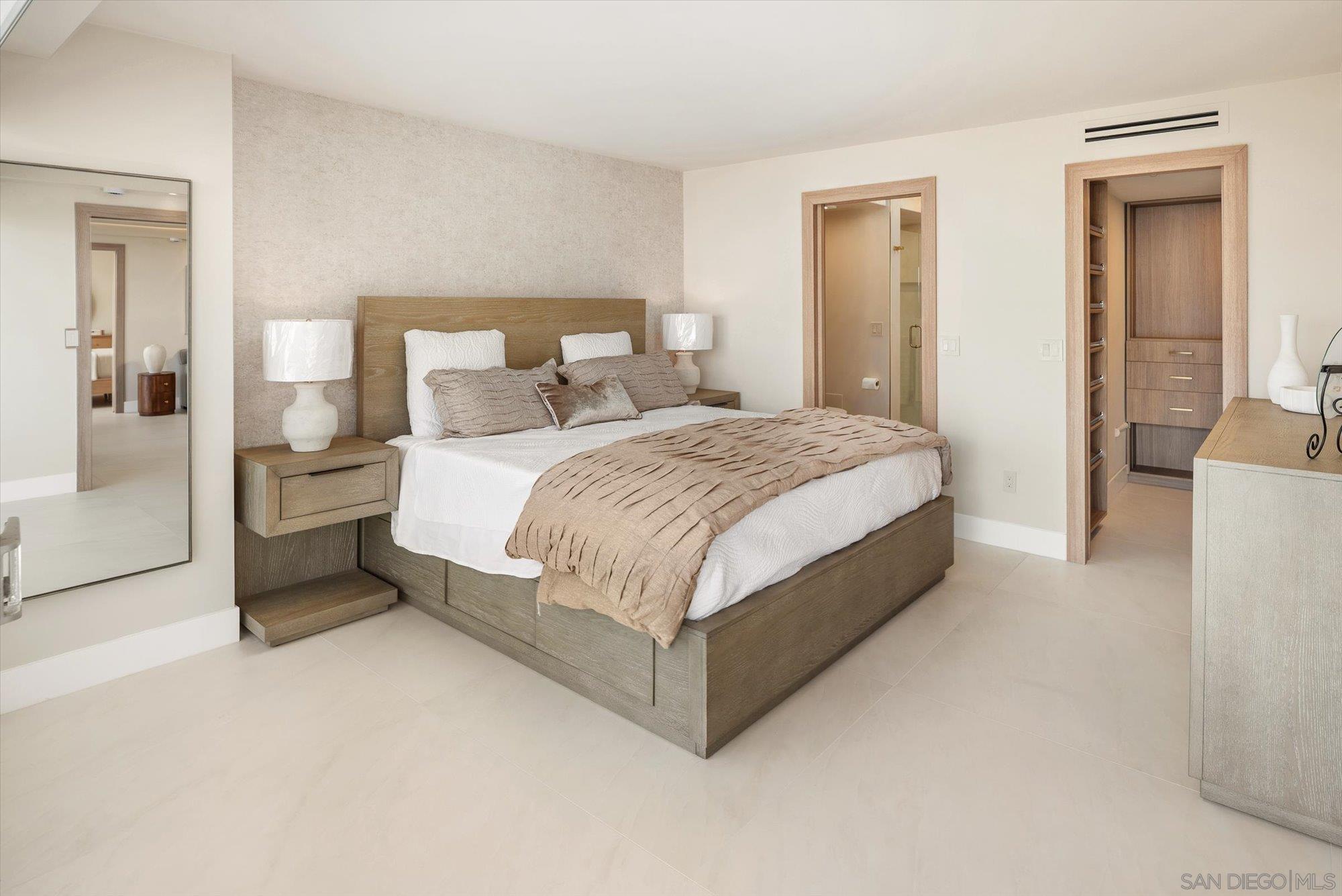 Detail Gallery Image 26 of 45 For 1830  Avenida Del Mundo  #1101,  Coronado,  CA 92118 - 2 Beds | 2 Baths