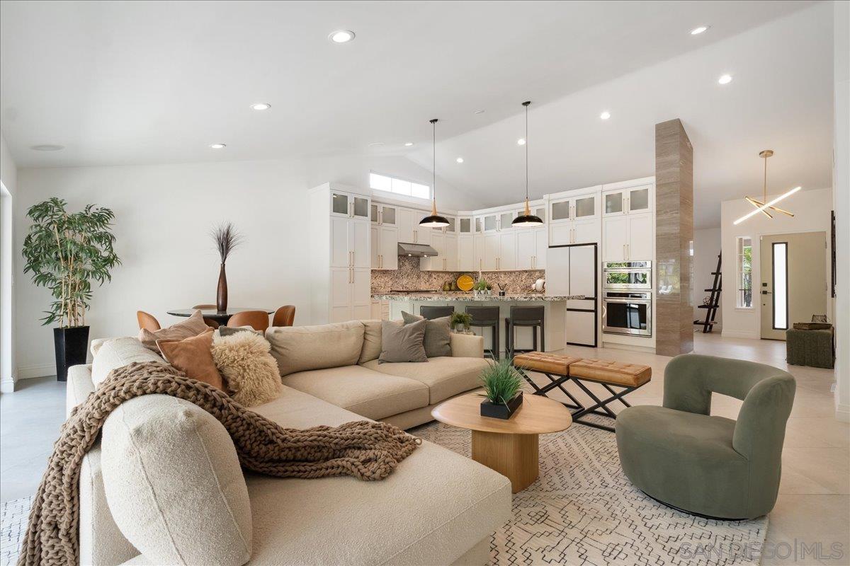 Detail Gallery Image 1 of 1 For 21681  Rushford Dr, Lake Forest,  CA 92630 - 3 Beds | 3 Baths