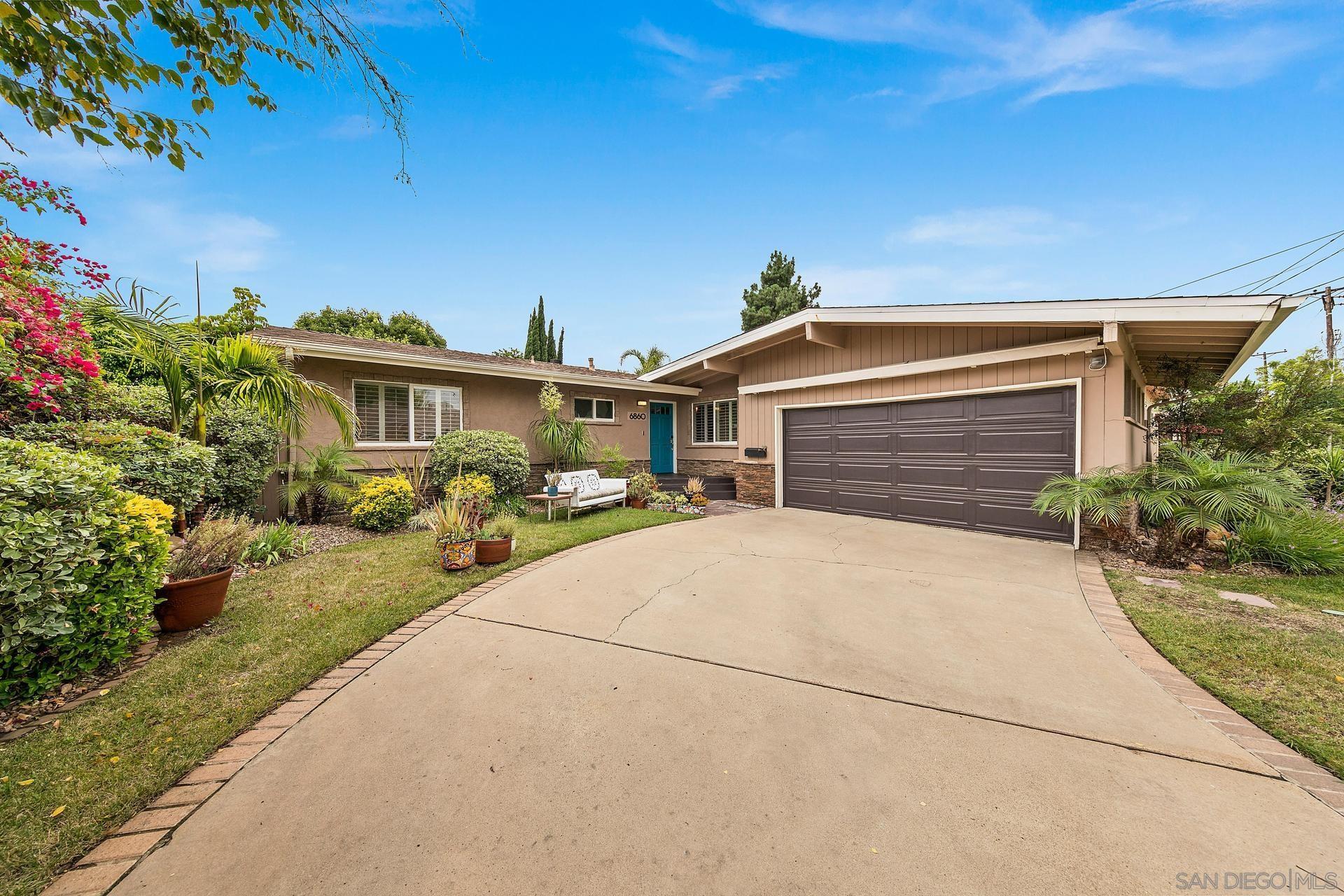 Detail Gallery Image 1 of 1 For 6860  50th St, San Diego,  CA 92120 - 4 Beds | 2 Baths