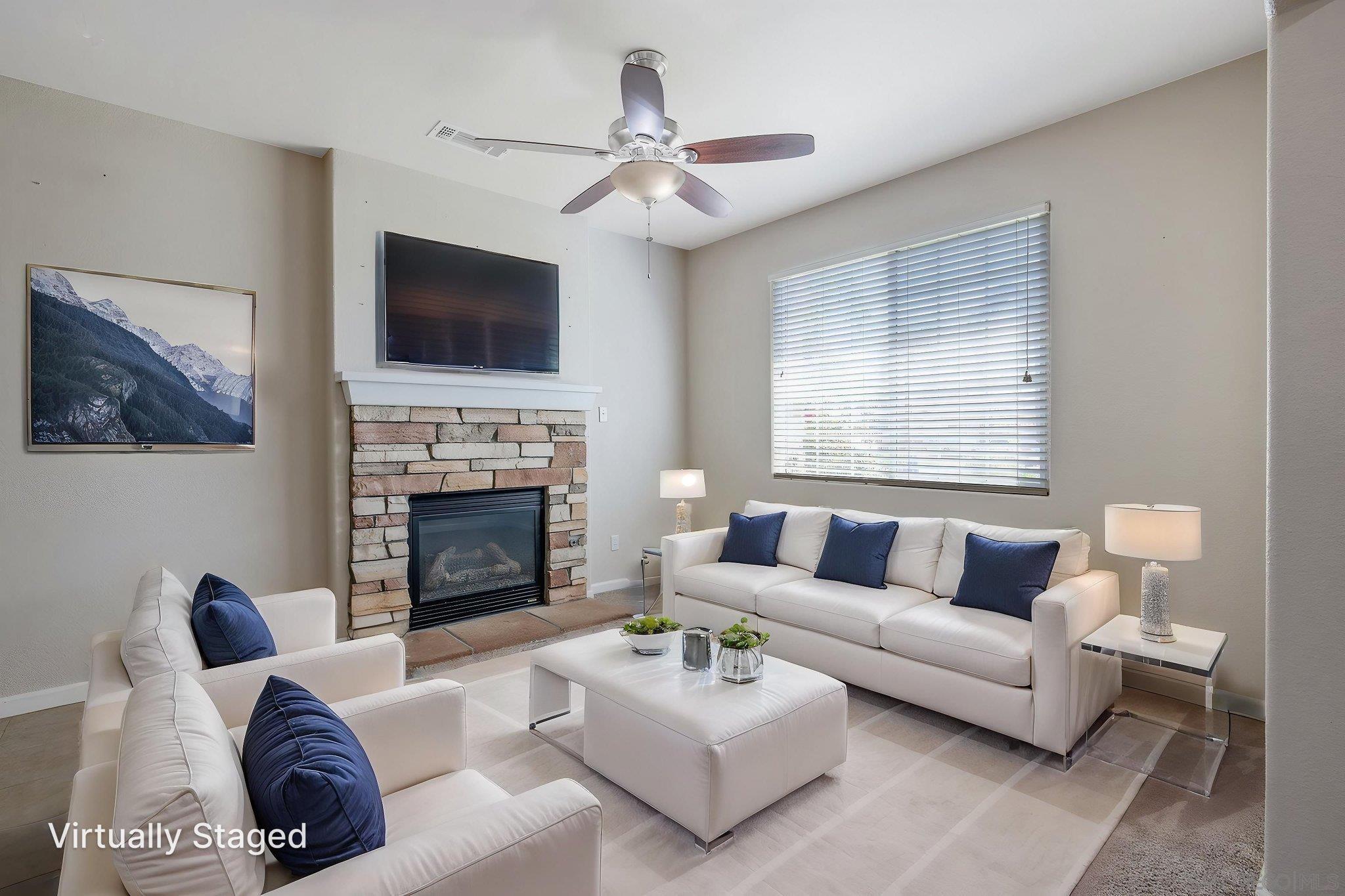 Detail Gallery Image 2 of 61 For 2164 W San Lucia Ct, Porterville,  CA 93257 - 3 Beds | 2/1 Baths