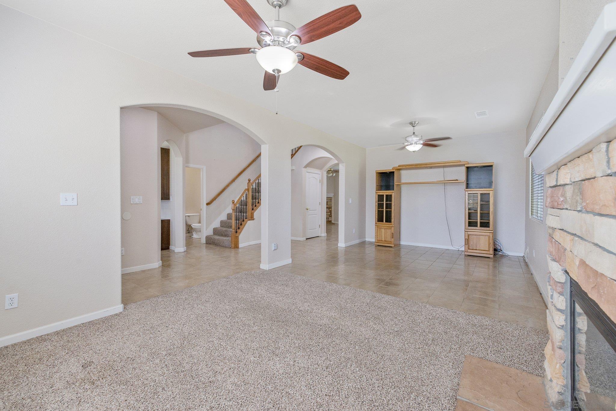 Detail Gallery Image 17 of 61 For 2164 W San Lucia Ct, Porterville,  CA 93257 - 3 Beds | 2/1 Baths