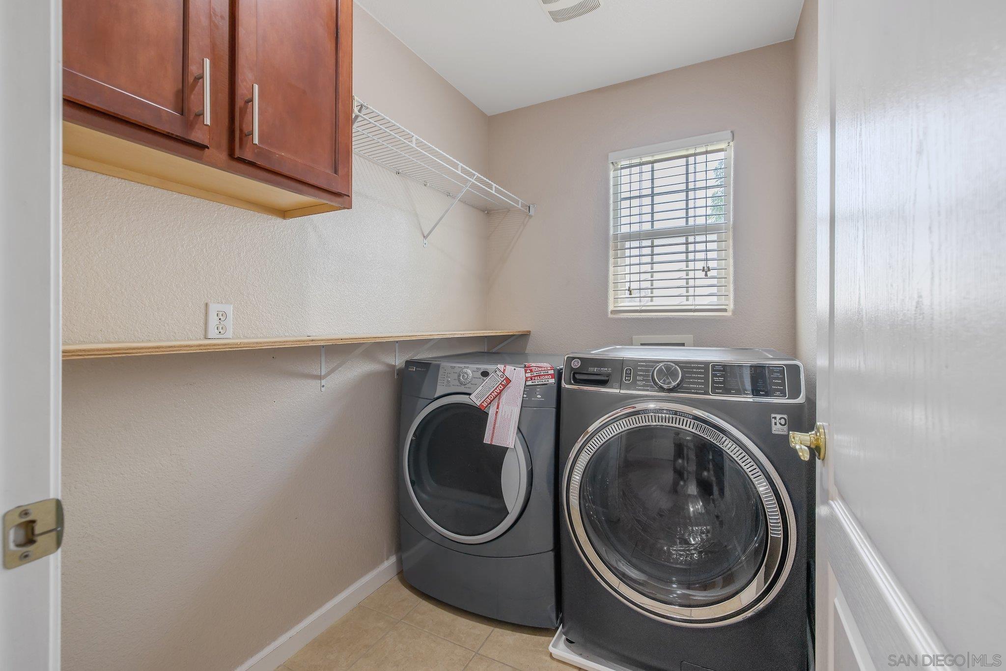 Detail Gallery Image 41 of 61 For 2164 W San Lucia Ct, Porterville,  CA 93257 - 3 Beds | 2/1 Baths