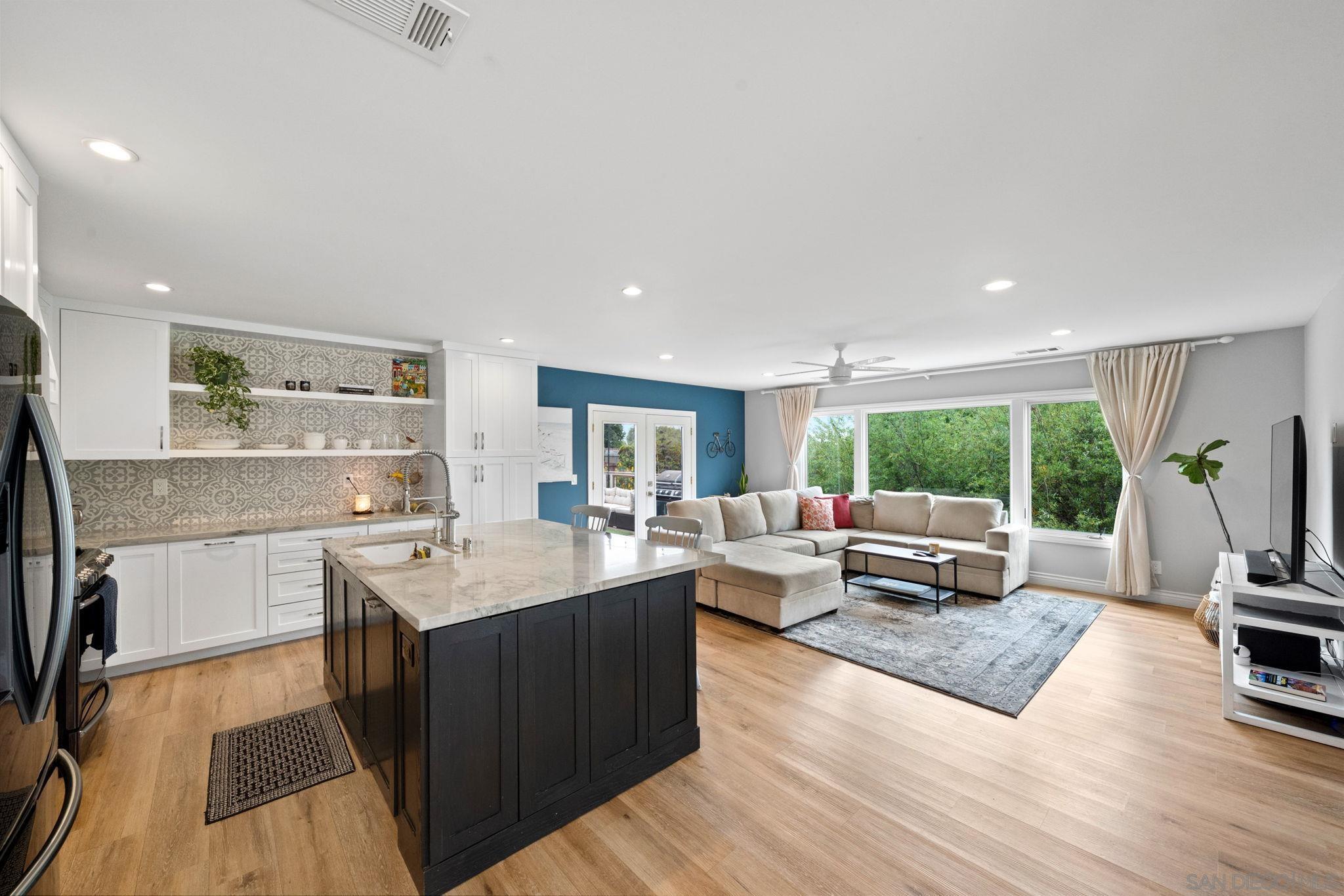 Detail Gallery Image 1 of 1 For 3457  Nutmeg St, San Diego,  CA 92104 - 3 Beds | 2 Baths