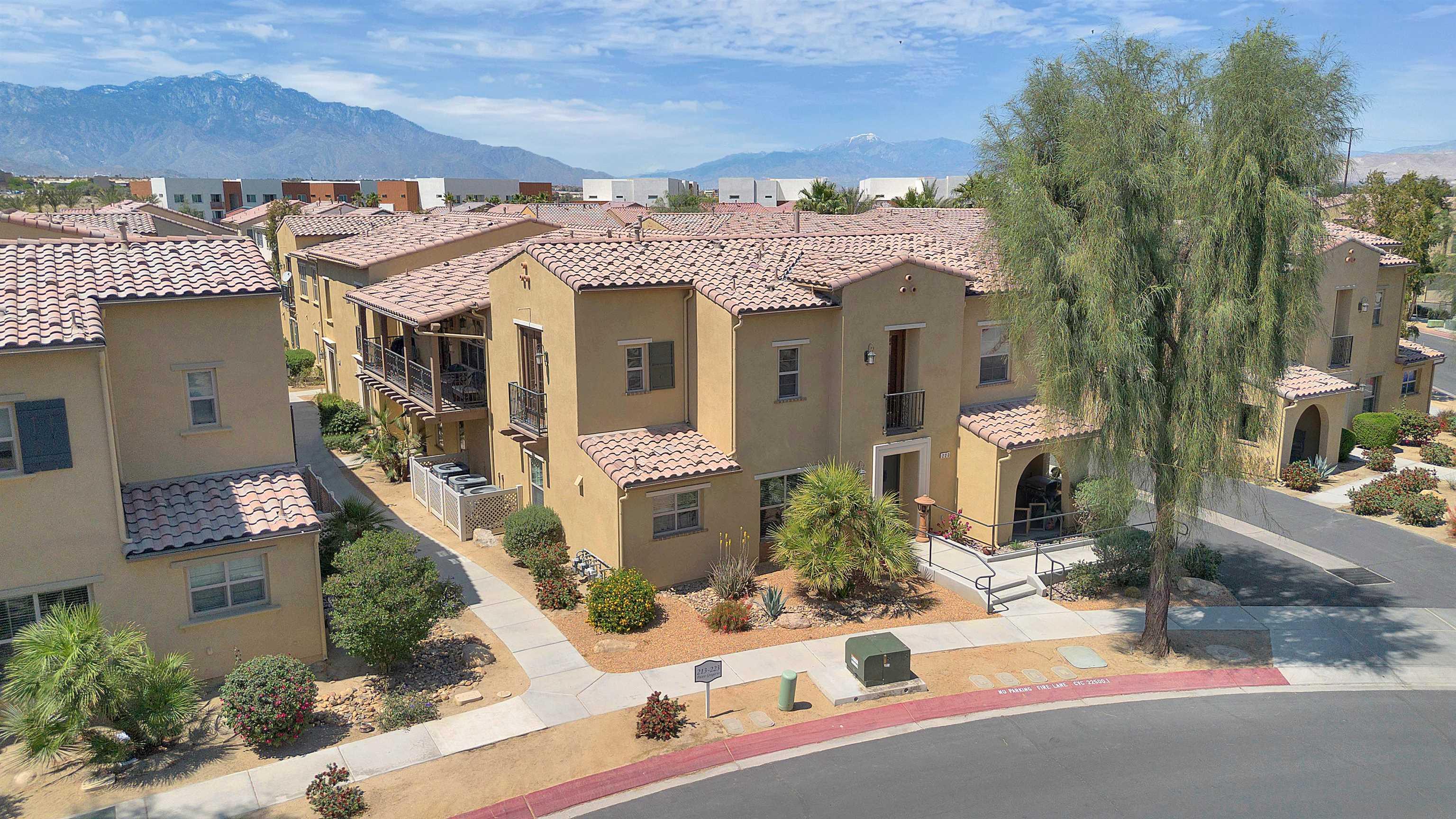 Detail Gallery Image 1 of 1 For 212  Paseo Bravo, Palm Desert,  CA 92211 - 2 Beds | 2 Baths