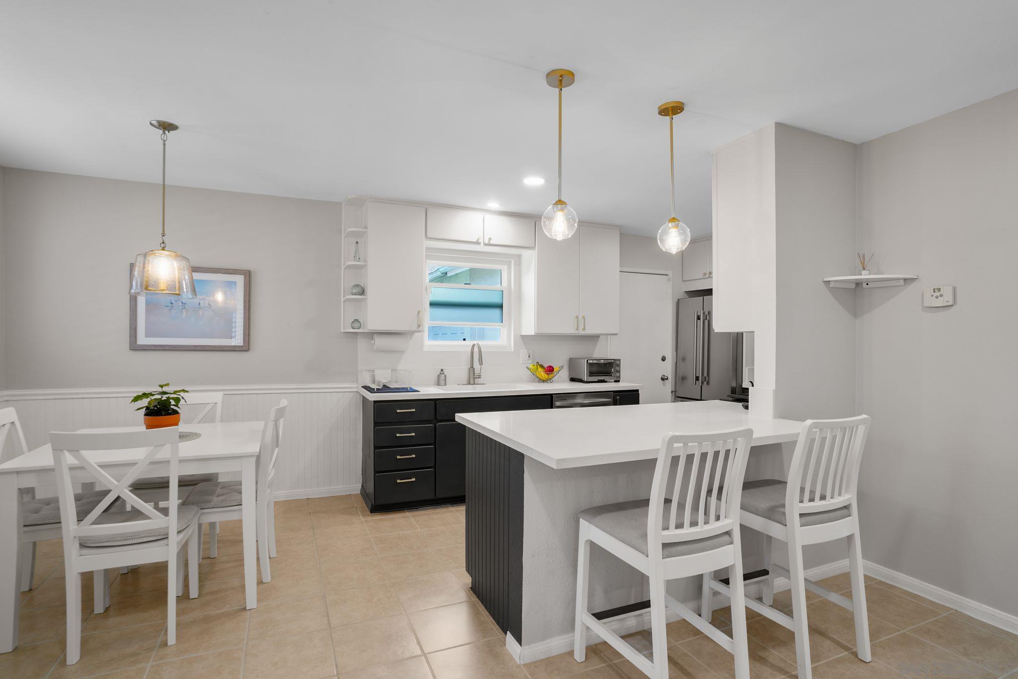 Detail Gallery Image 1 of 1 For 129  Francesca, Oceanside,  CA 92057 - 2 Beds | 1 Baths