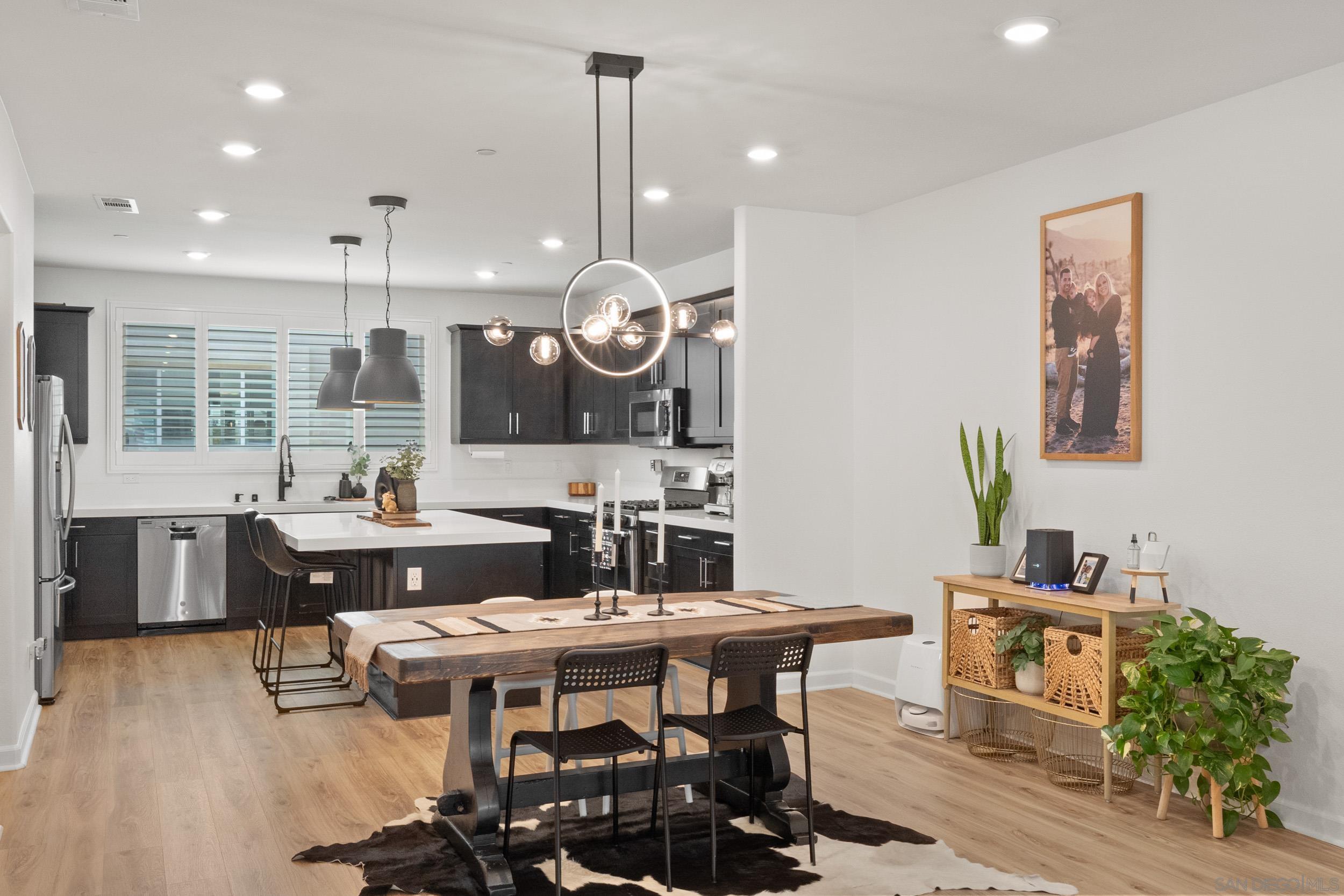 Detail Gallery Image 1 of 1 For 3579  Conner Way, Oceanside,  CA 92056 - 4 Beds | 3/1 Baths