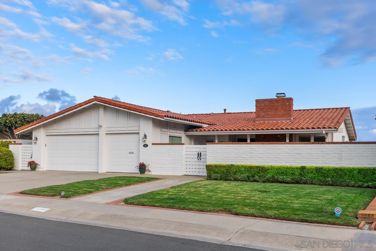 Detail Gallery Image 1 of 1 For 1561  Calle De Primra, La Jolla,  CA 92037 - 4 Beds | 2/1 Baths