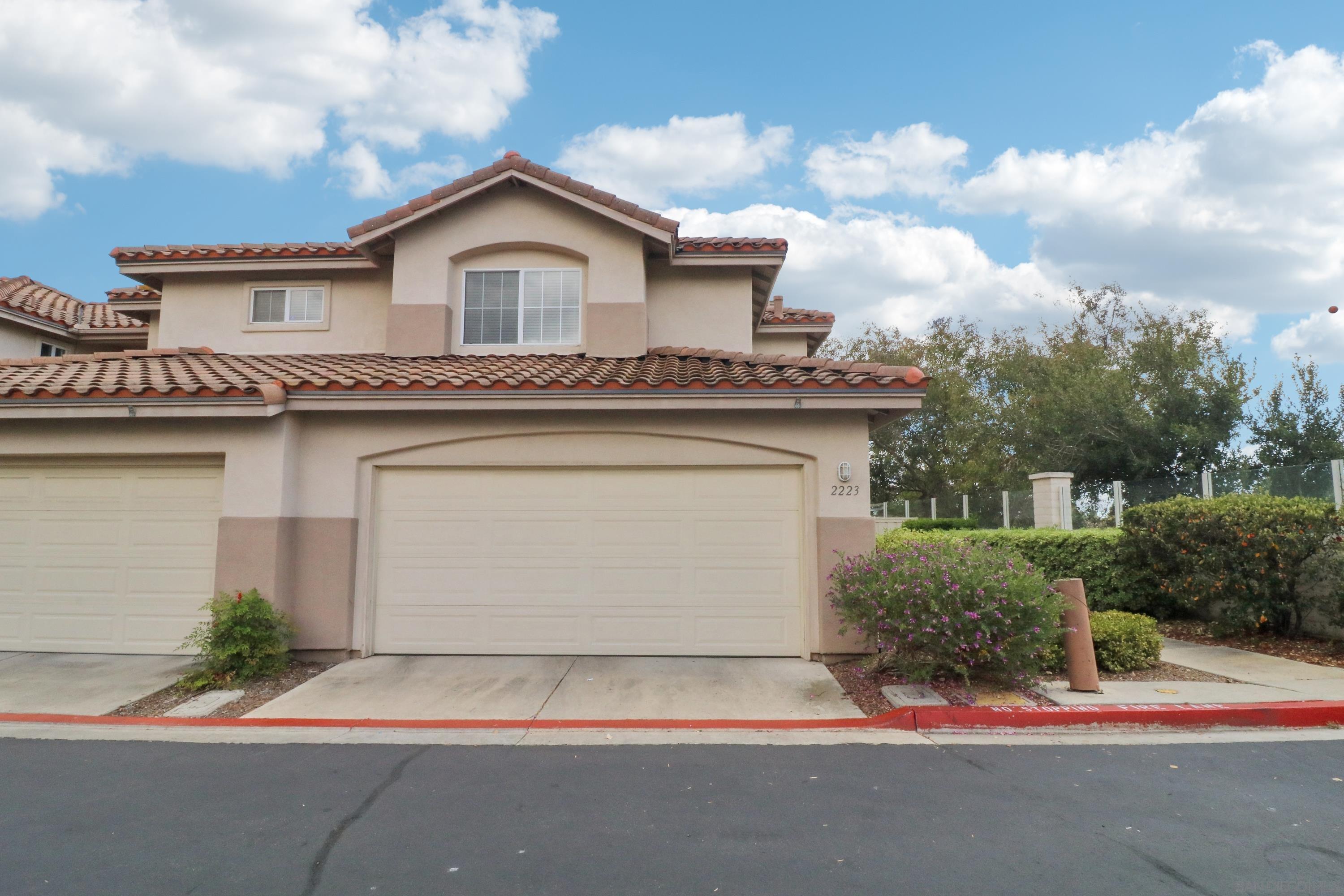 Detail Gallery Image 1 of 1 For 2223  Lago Madero, Chula Vista,  CA 91914 - 4 Beds | 3 Baths