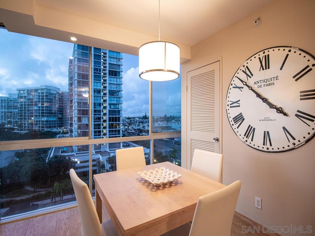 Detail Gallery Image 13 of 49 For 1810  Avenida Del Mundo  #505,  Coronado,  CA 92118 - 2 Beds | 2 Baths