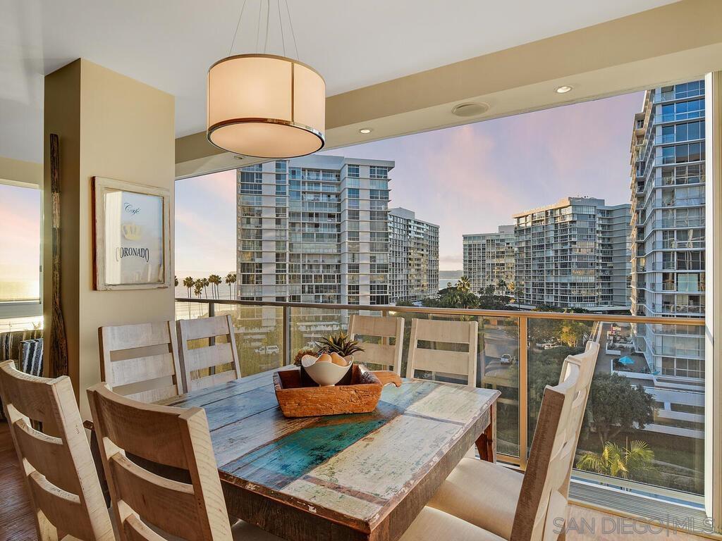 Detail Gallery Image 14 of 49 For 1810  Avenida Del Mundo  #505,  Coronado,  CA 92118 - 2 Beds | 2 Baths