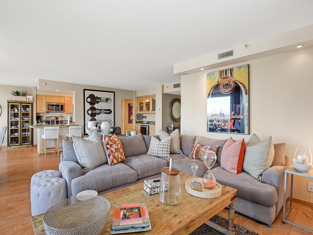 Detail Gallery Image 20 of 49 For 1810  Avenida Del Mundo  #505,  Coronado,  CA 92118 - 2 Beds | 2 Baths