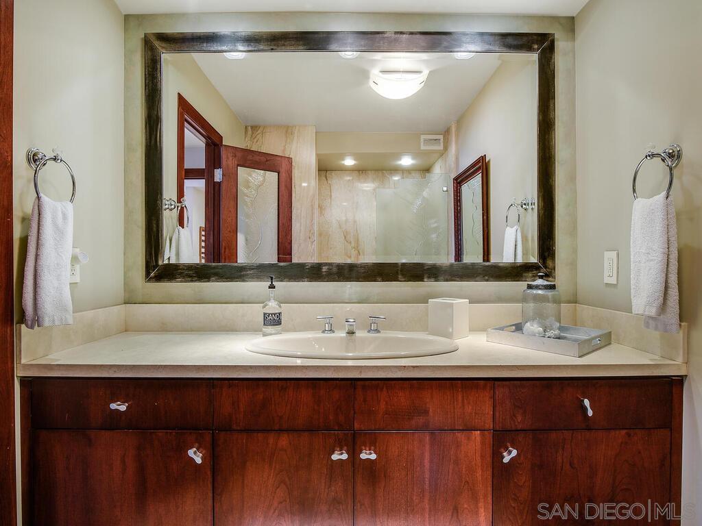 Detail Gallery Image 41 of 49 For 1810  Avenida Del Mundo  #505,  Coronado,  CA 92118 - 2 Beds | 2 Baths