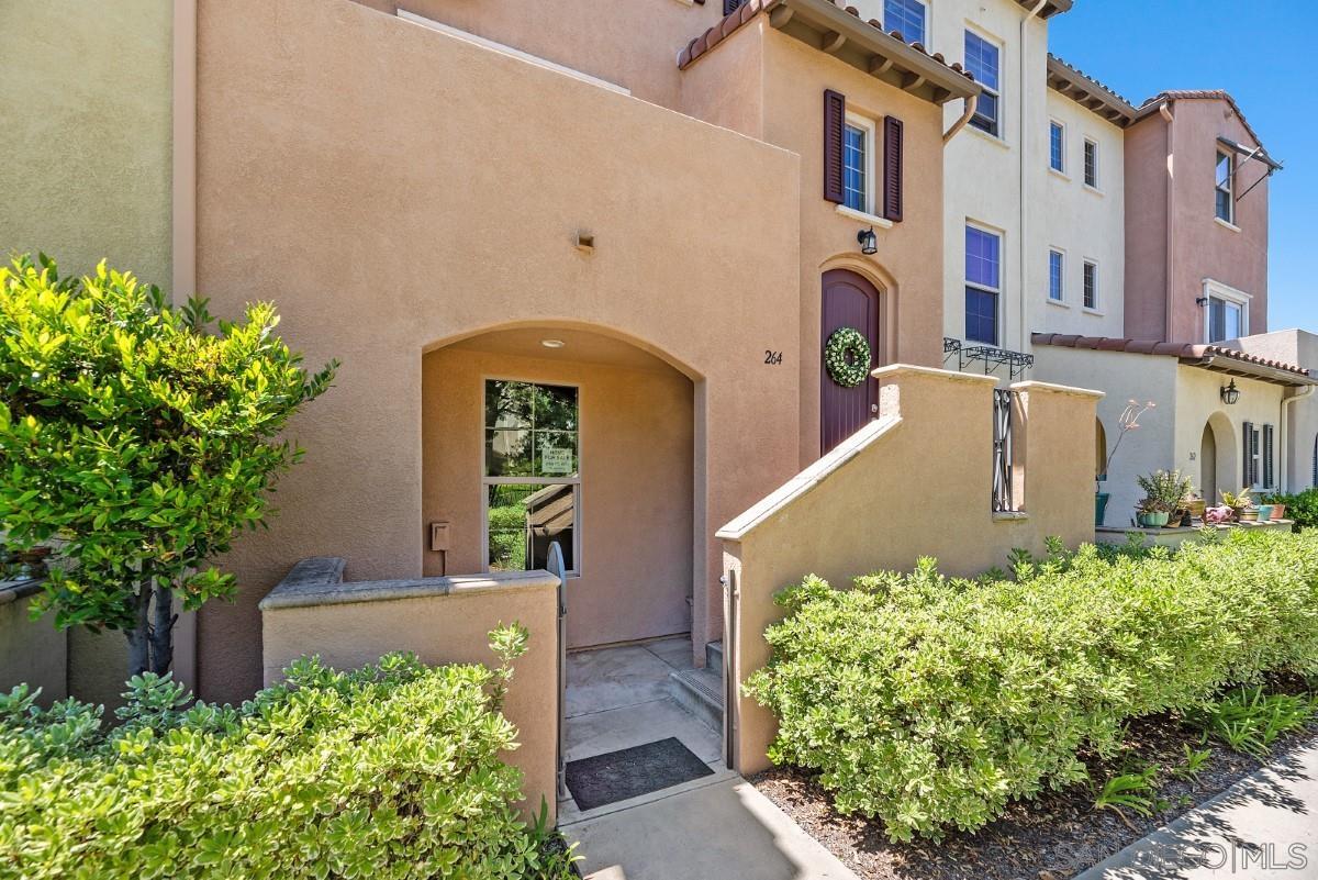 Detail Gallery Image 1 of 1 For 264  Marquette Ave., San Marcos,  CA 92078 - 2 Beds | 2/1 Baths