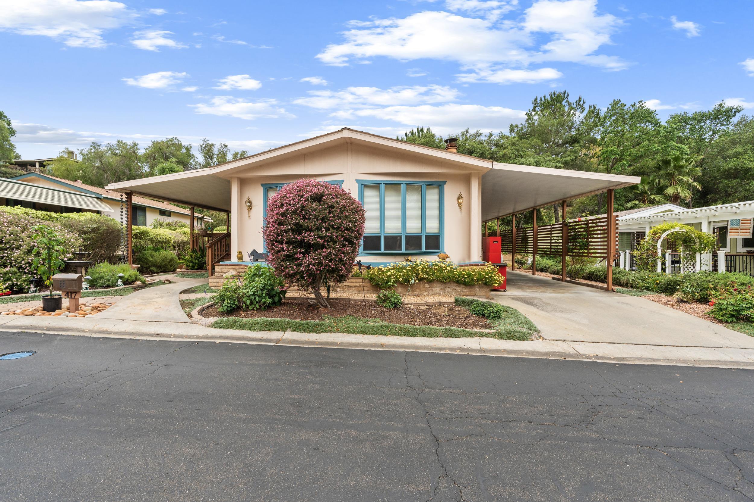 Detail Gallery Image 1 of 1 For 8975  Lawrence Welk Dr  Spc 417,  Escondido,  CA 92026 - 3 Beds | 2 Baths