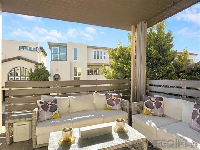 Detail Gallery Image 2 of 52 For 8334  Ridge Ct, San Diego,  CA 92108 - 4 Beds | 3/1 Baths