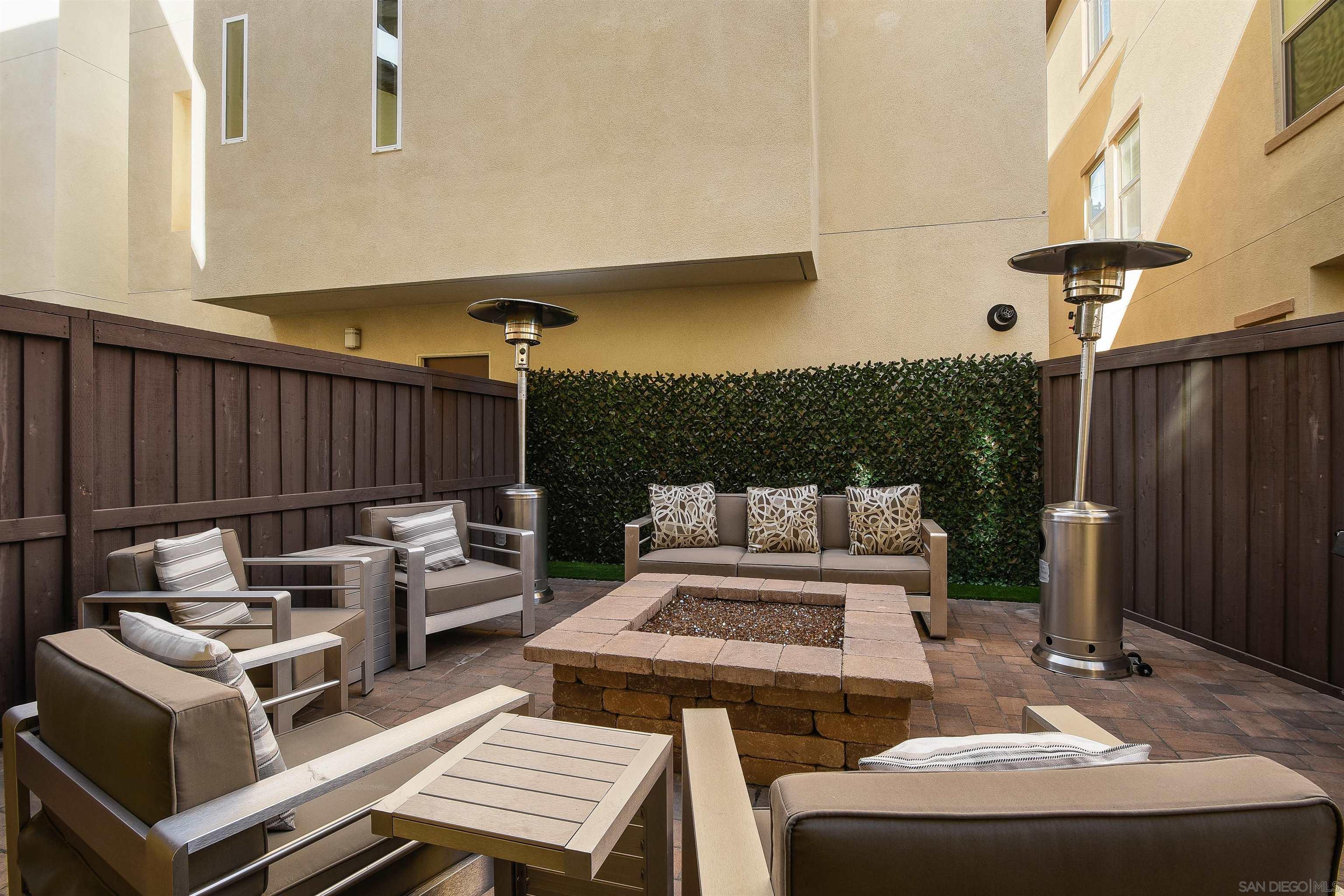 Detail Gallery Image 29 of 52 For 8334  Ridge Ct, San Diego,  CA 92108 - 4 Beds | 3/1 Baths