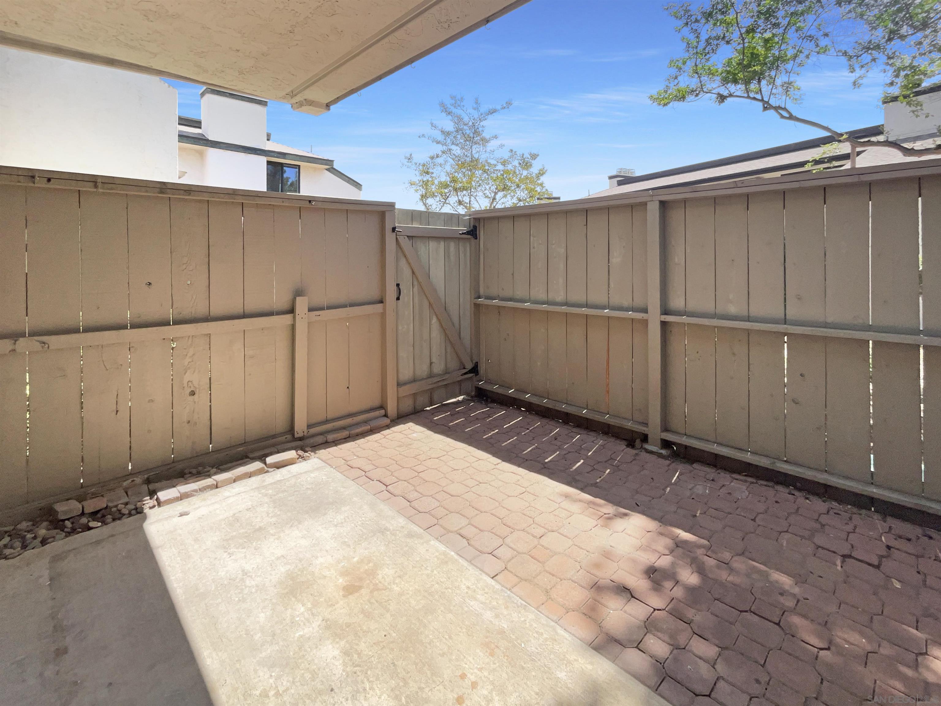 Detail Gallery Image 20 of 21 For 450 W Vermont Ave  #805,  Escondido,  CA 92025 - 1 Beds | 1 Baths