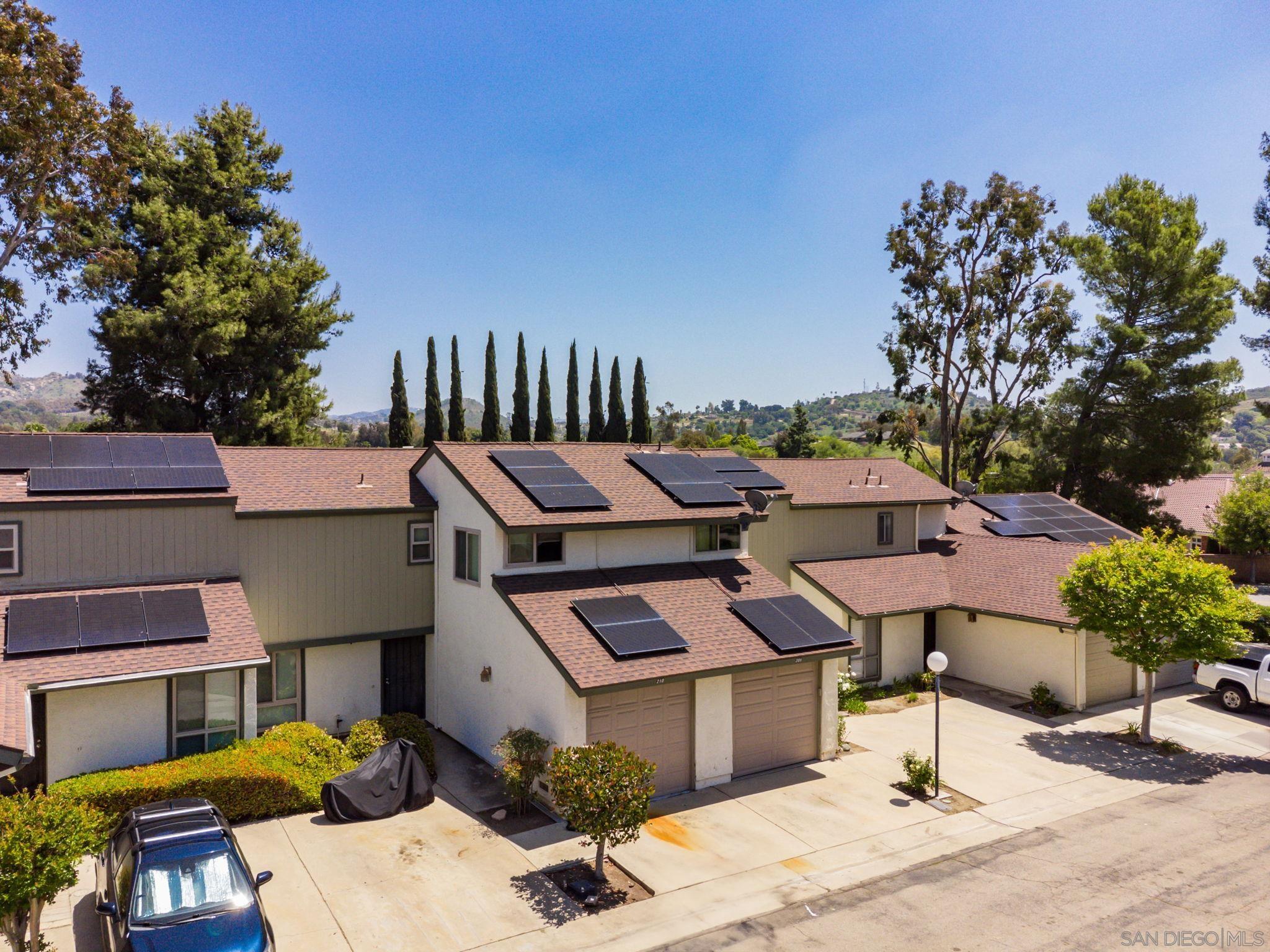 Detail Gallery Image 1 of 1 For 209  Crestview Gln, Escondido,  CA 92026 - 3 Beds | 1/1 Baths