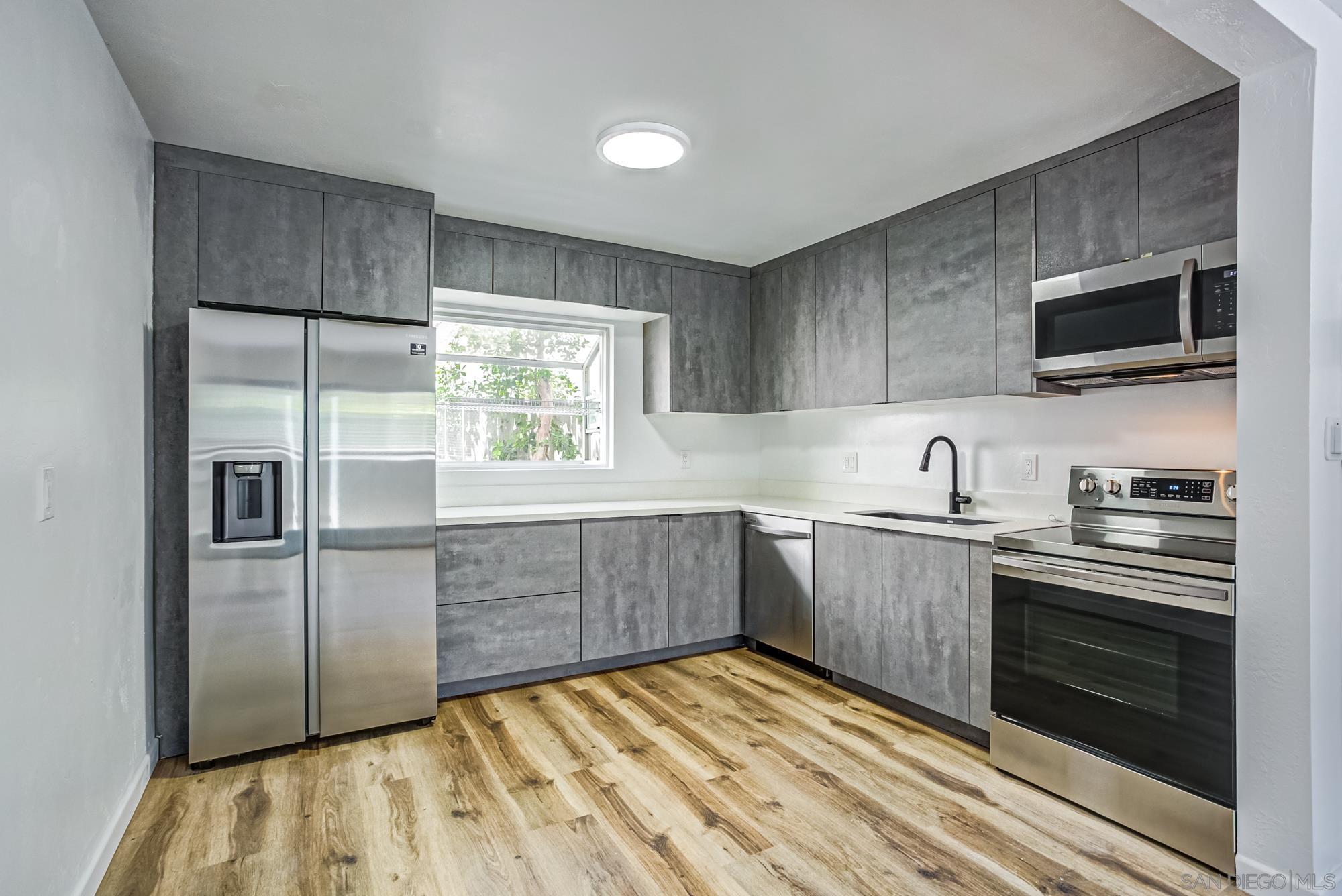 Detail Gallery Image 9 of 16 For 4119-23  Kansas Street, San Diego,  CA 92104 - – Beds | – Baths