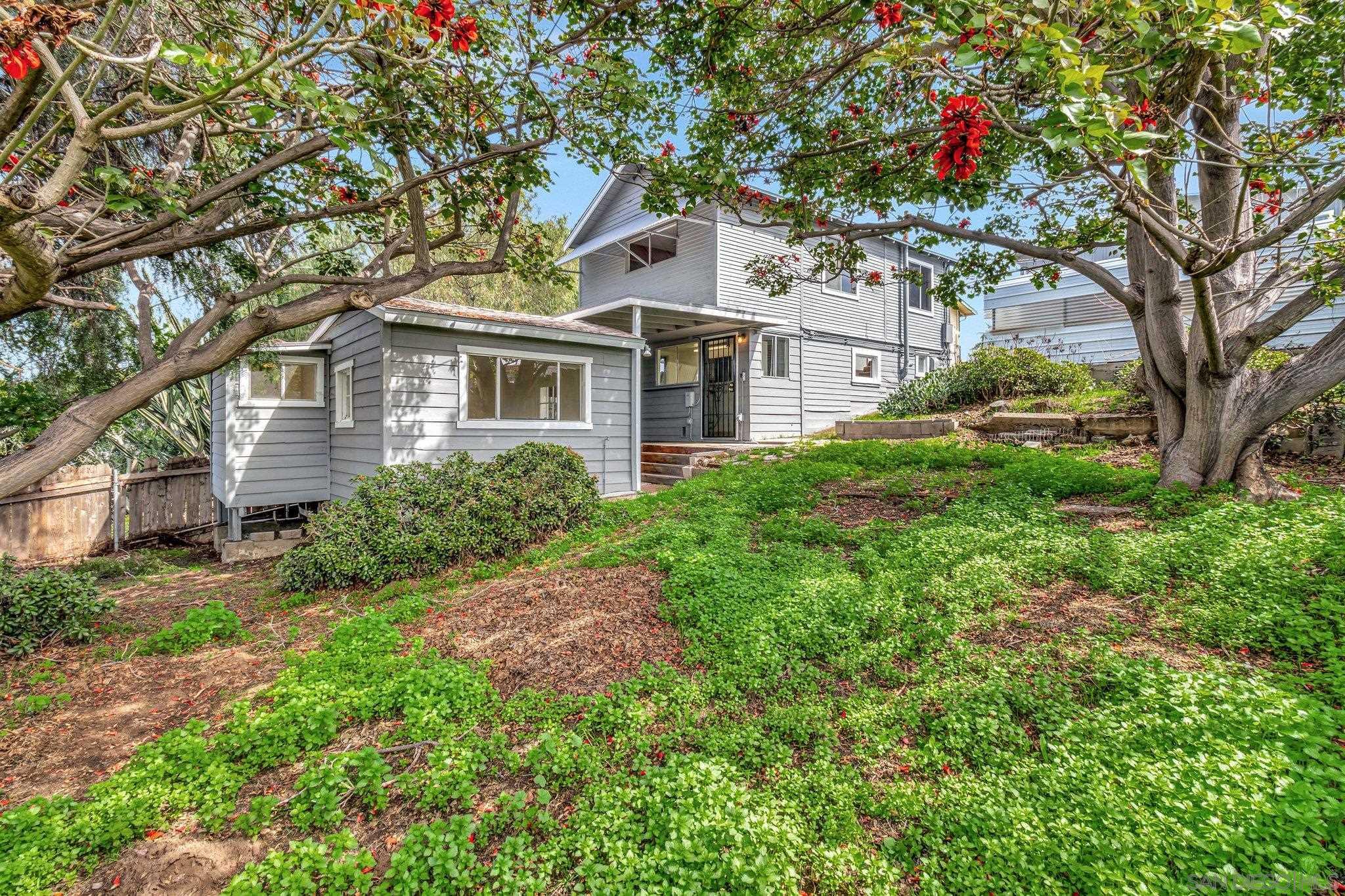 Detail Gallery Image 1 of 1 For 2194-96  Bonita St, Lemon Grove,  CA 91945 - – Beds | – Baths