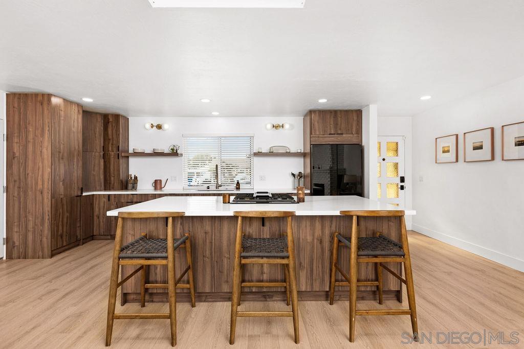 Detail Gallery Image 1 of 1 For 885  Date Ave, Chula Vista,  CA 91911 - 3 Beds | 2 Baths