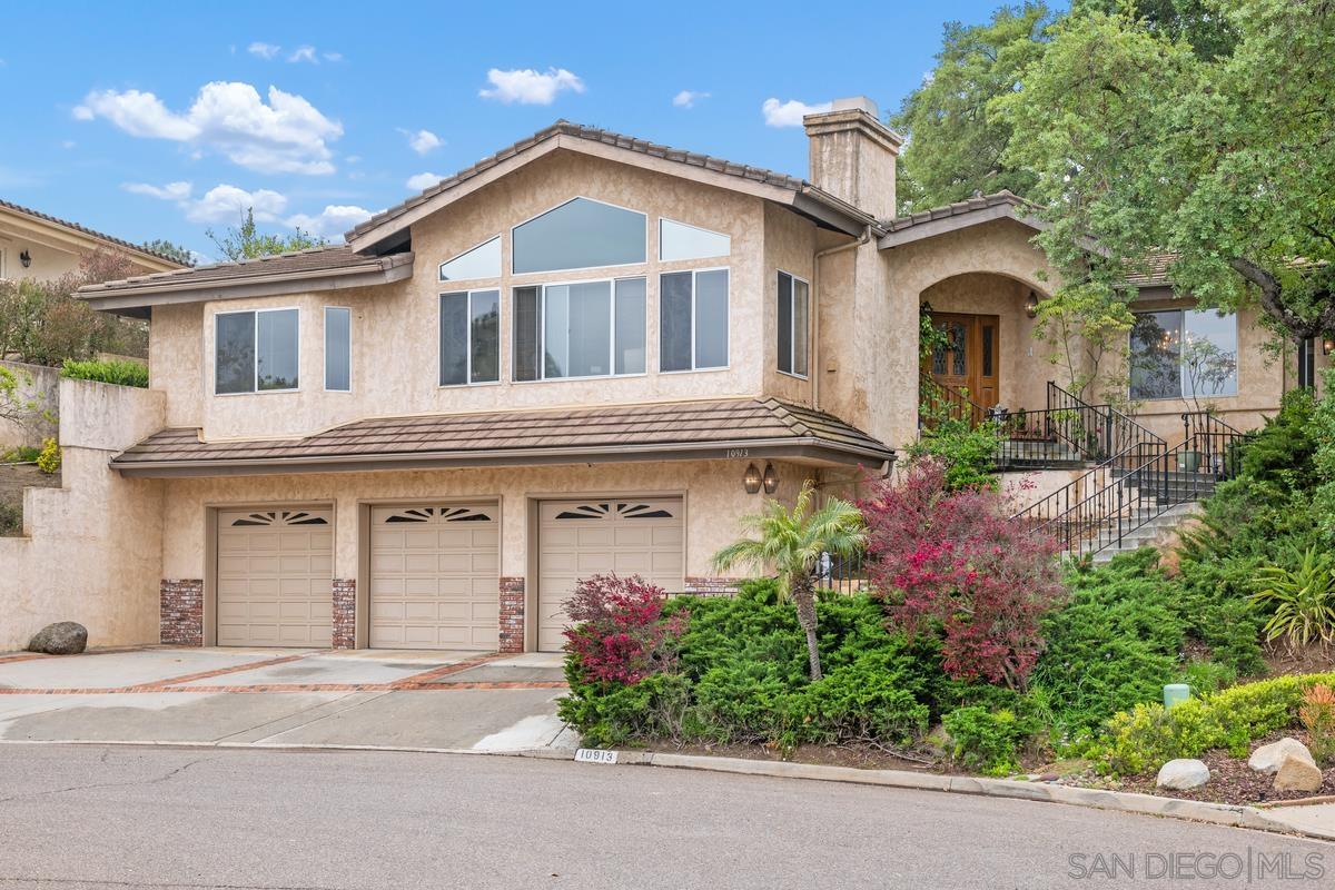 Detail Gallery Image 1 of 1 For 10913  Treeside Ln, Escondido,  CA 92026 - 3 Beds | 2/1 Baths