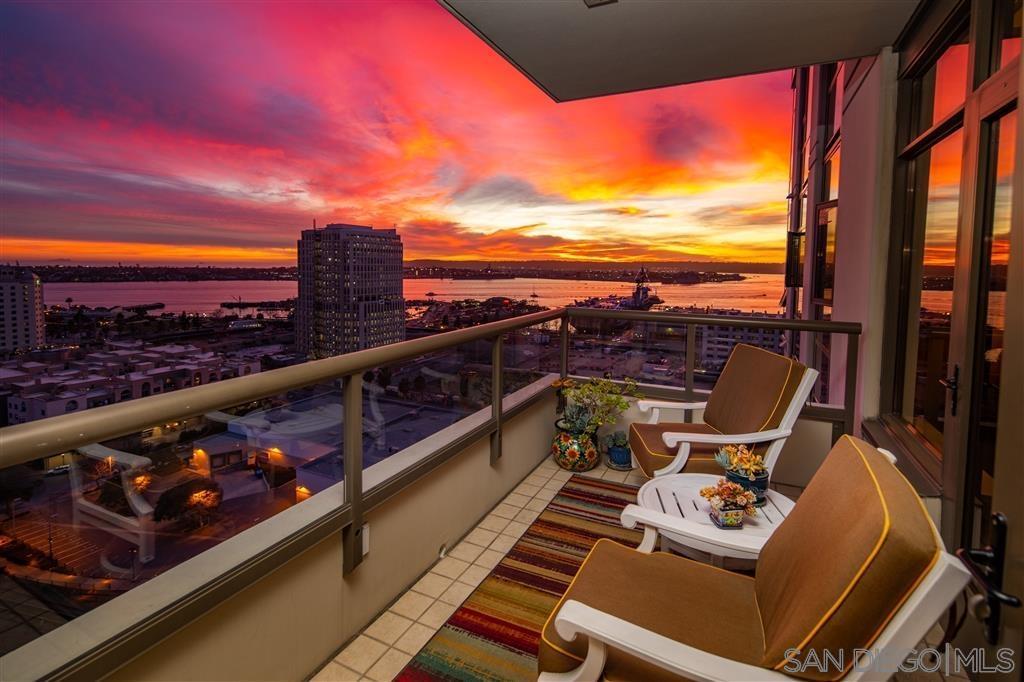 Detail Gallery Image 1 of 1 For 700 W E St  #1706,  San Diego,  CA 92101 - 2 Beds | 2 Baths