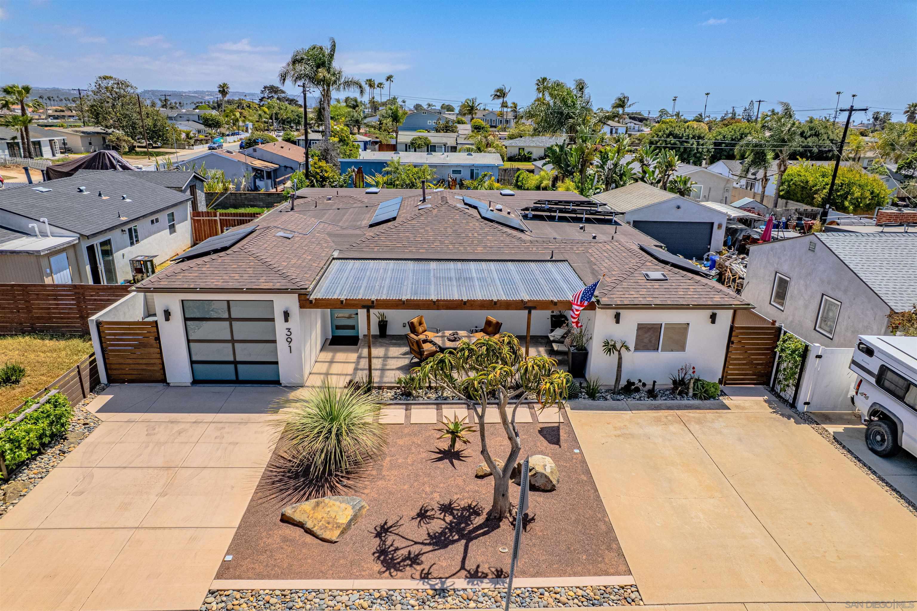 Detail Gallery Image 1 of 1 For 391  Elm Ave, Imperial Beach,  CA 91932 - 4 Beds | 2/1 Baths