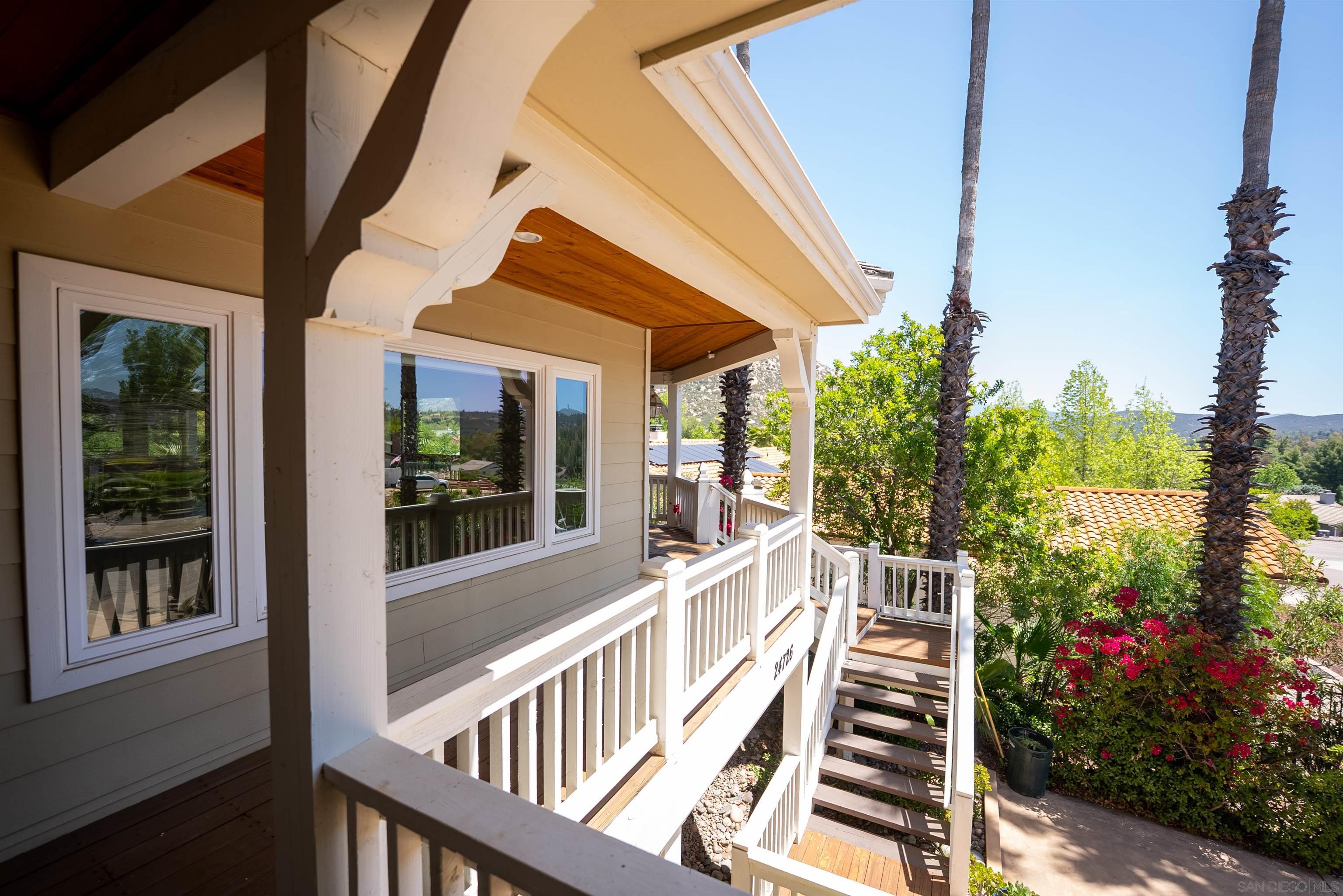 Detail Gallery Image 1 of 9 For 24726  Zanja Place, Ramona,  CA 92065 - 4 Beds | 2/1 Baths