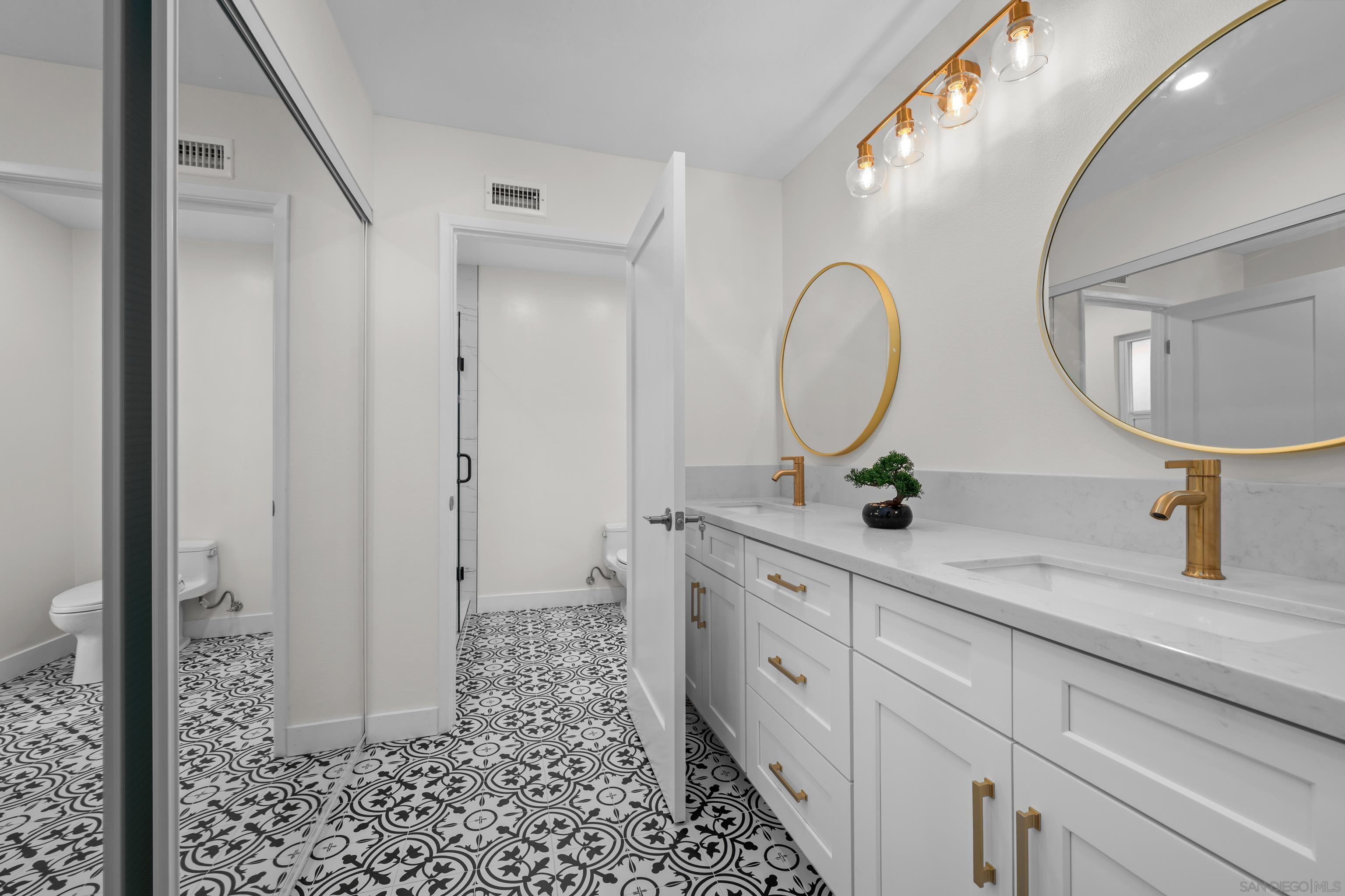 Detail Gallery Image 14 of 30 For 12195  San Tomas Pl, San Diego,  CA 92128 - 3 Beds | 2 Baths