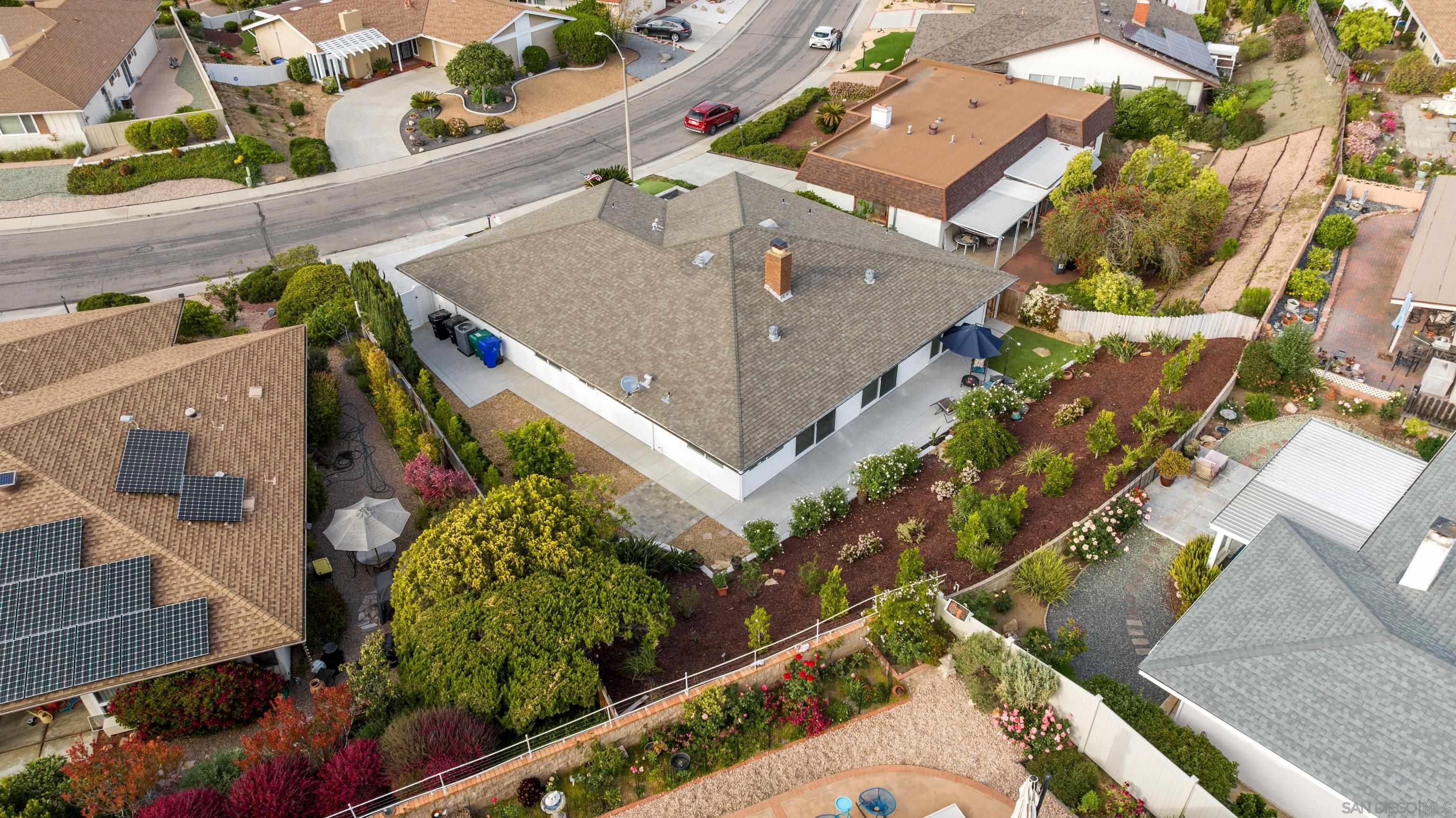 Detail Gallery Image 26 of 30 For 12195  San Tomas Pl, San Diego,  CA 92128 - 3 Beds | 2 Baths