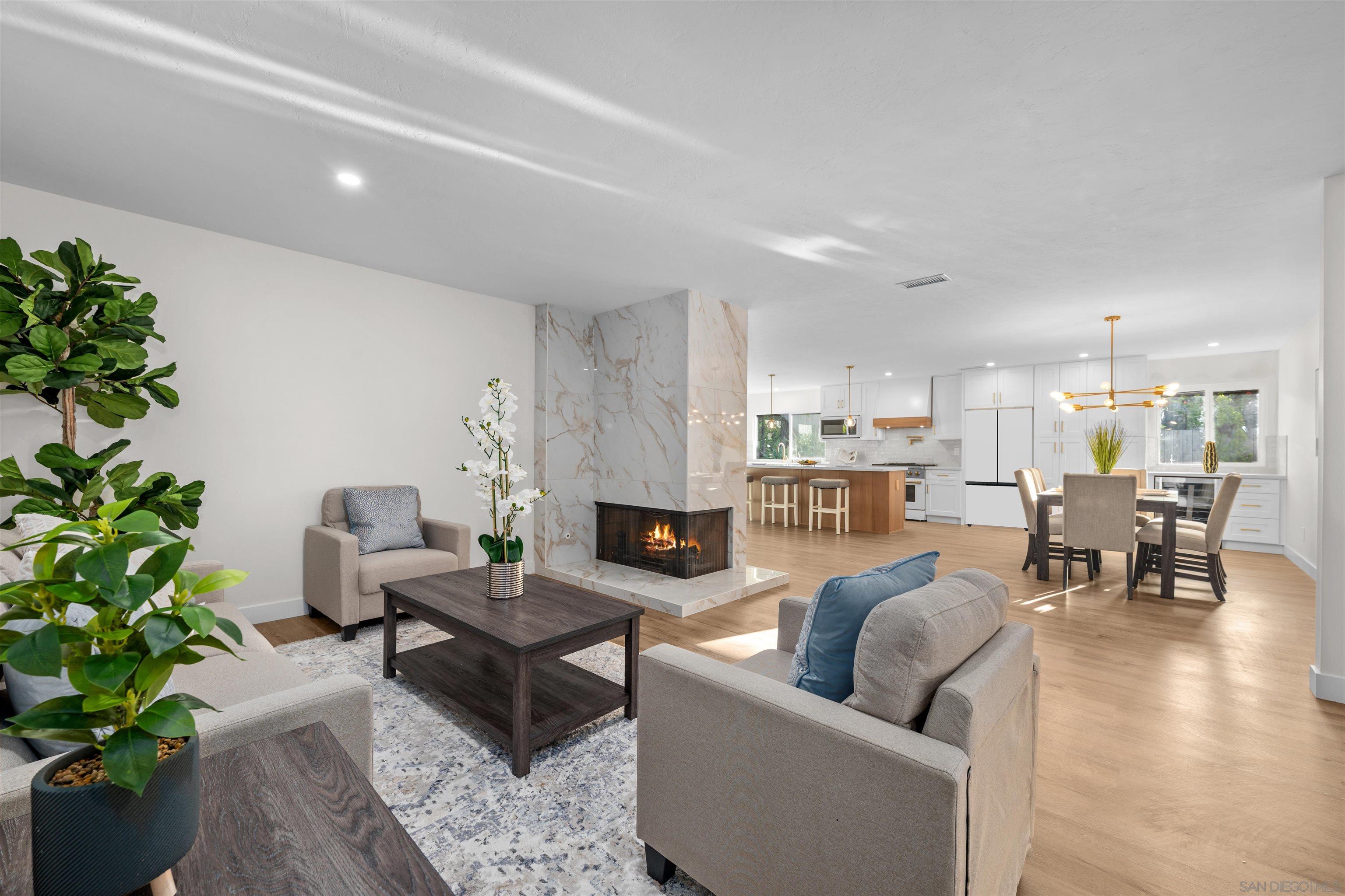 Detail Gallery Image 7 of 30 For 12195  San Tomas Pl, San Diego,  CA 92128 - 3 Beds | 2 Baths