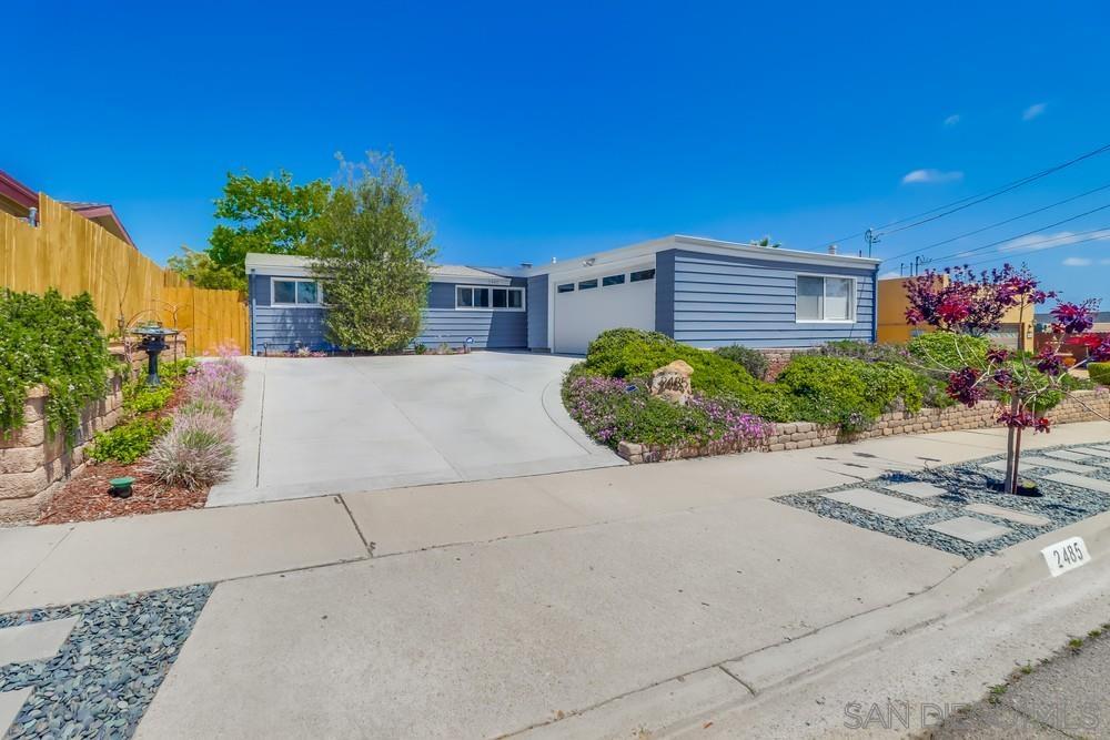 Detail Gallery Image 1 of 1 For 2485  Moonstone Drive, San Diego,  CA 92123 - 4 Beds | 2 Baths