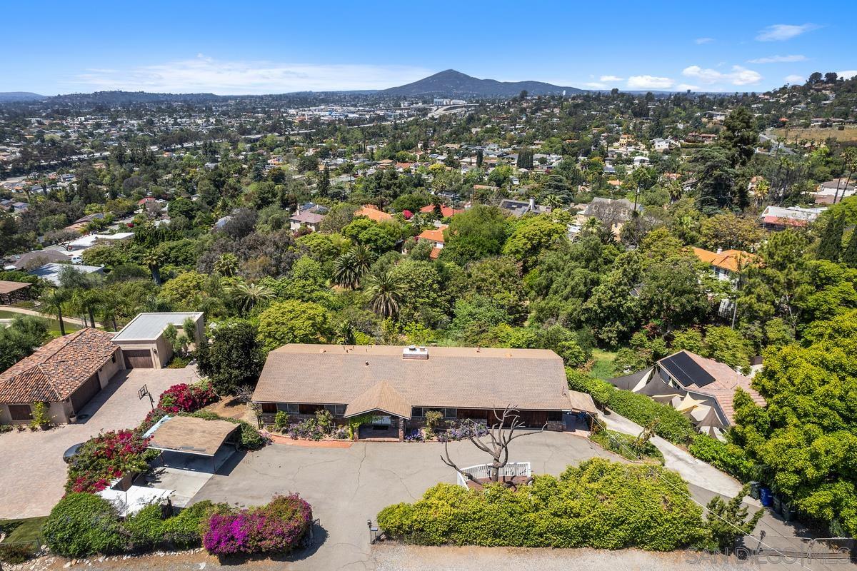 Detail Gallery Image 1 of 1 For 9481  La Cuesta Drive, La Mesa,  CA 91941 - 5 Beds | 3 Baths