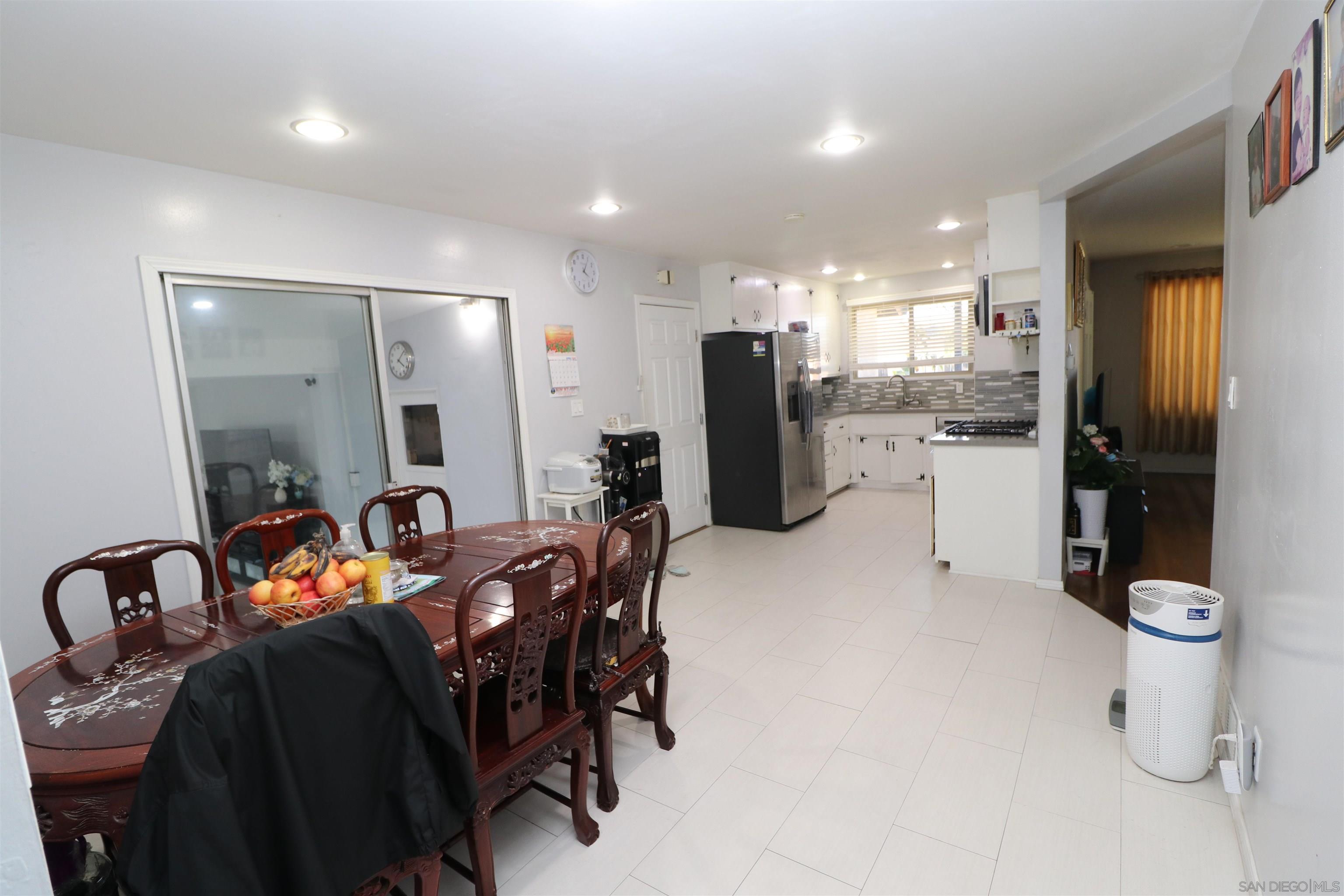 Detail Gallery Image 12 of 27 For 7273  Arillo St, San Diego,  CA 92111 - 4 Beds | 2 Baths